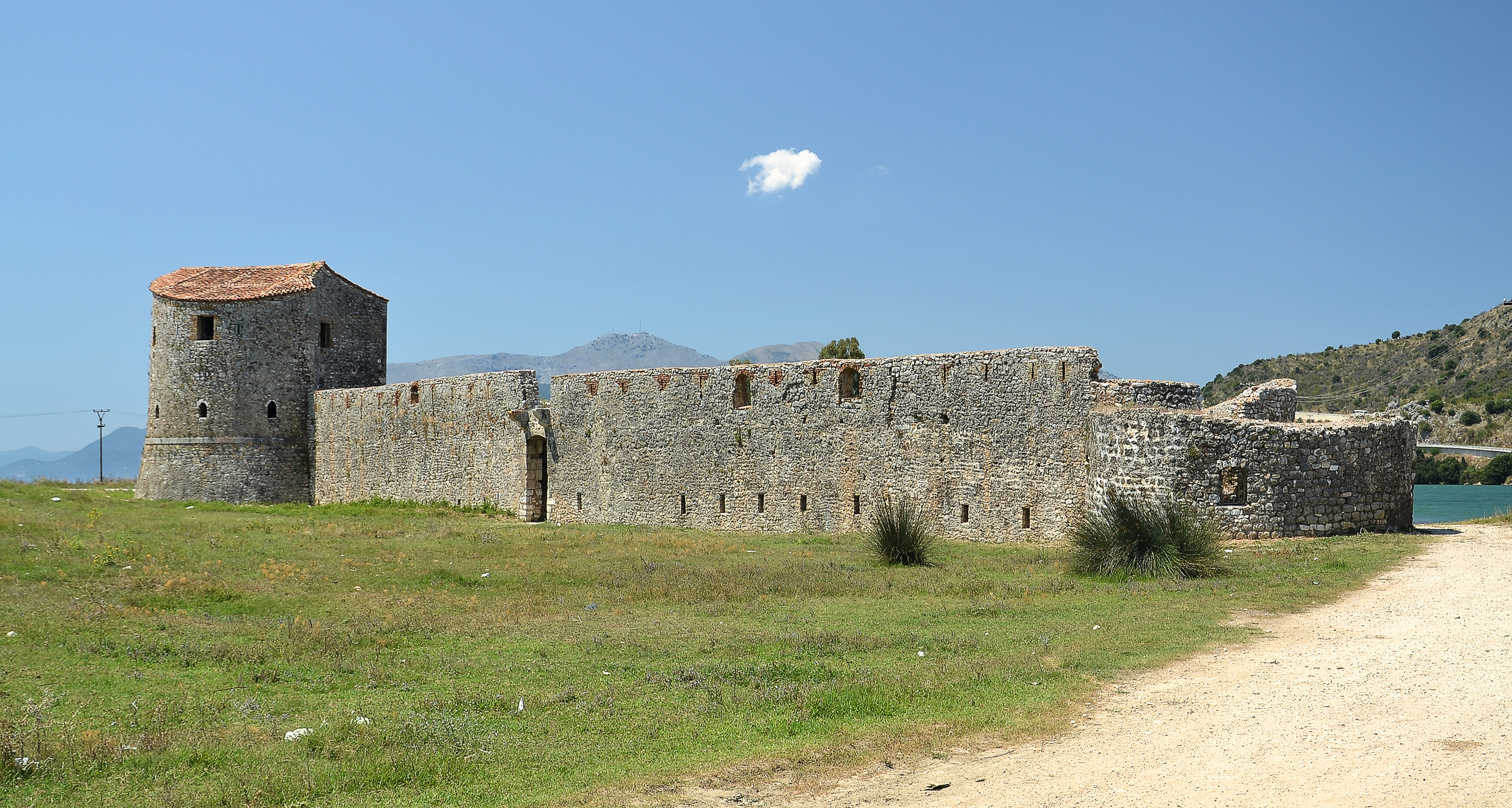 Butrint - Venetian Triangular Fortress (by Pudelek)