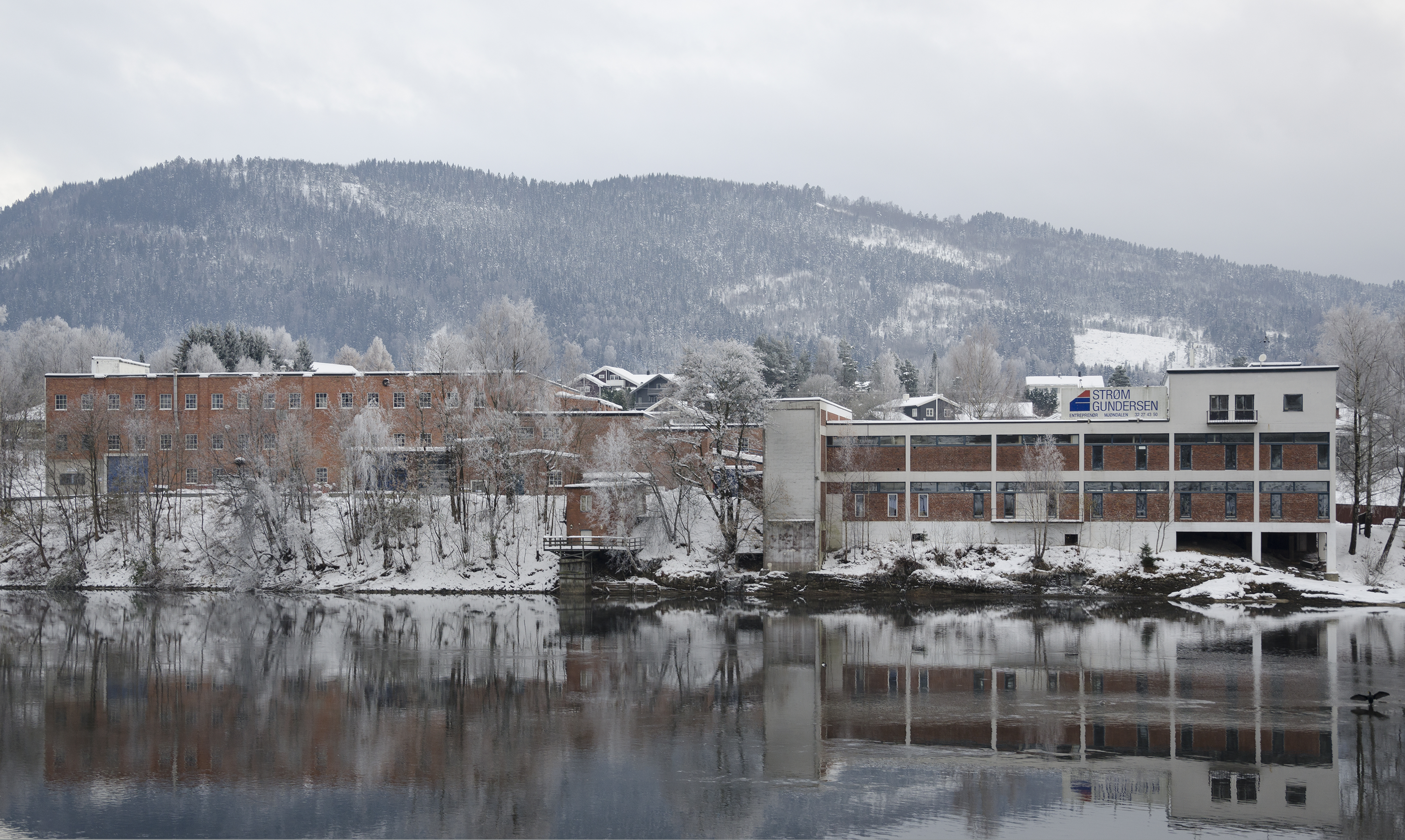 Bygninger gamle Papyrus papirfabrikk