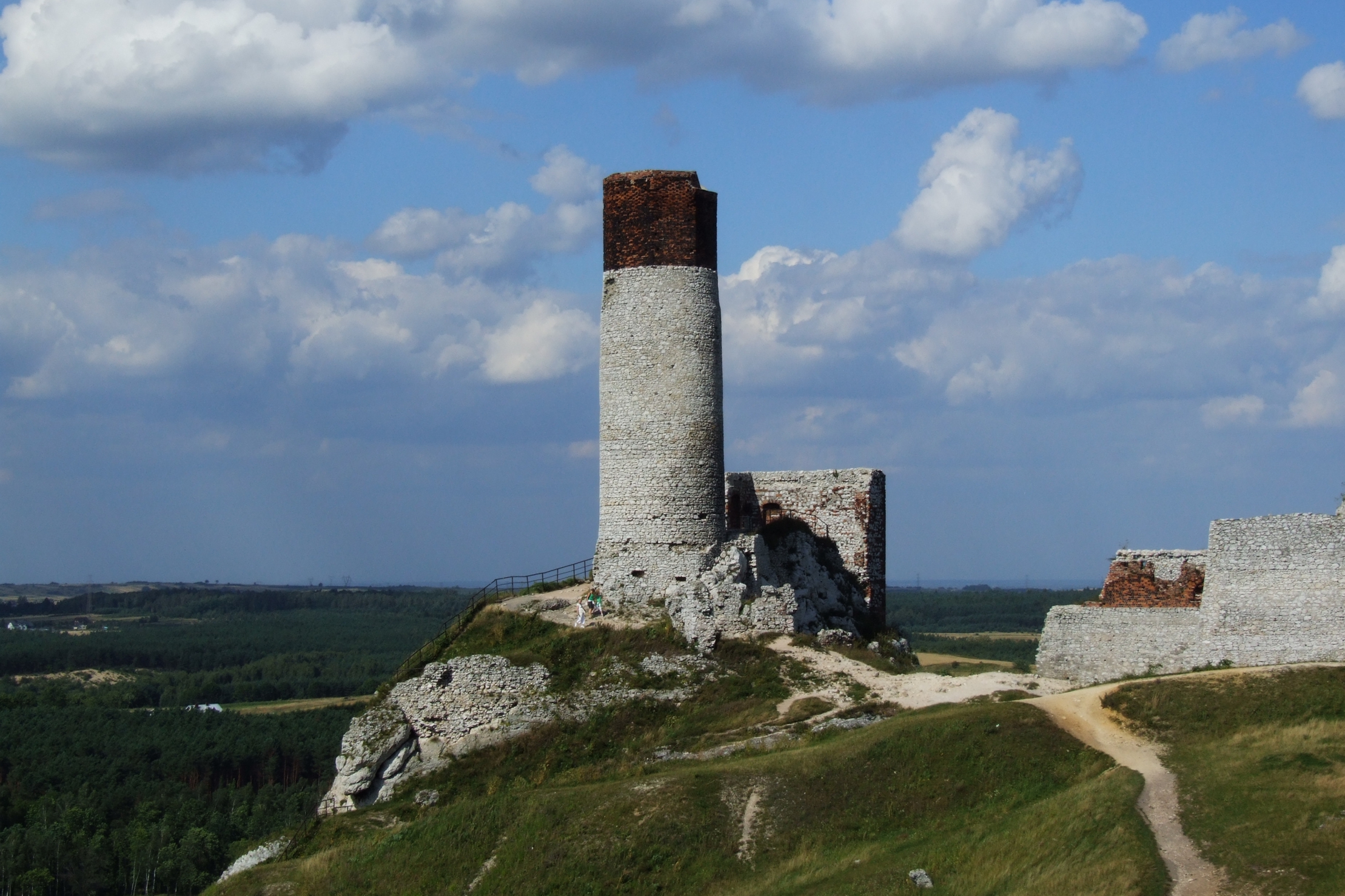 Castle in Olsztyn1
