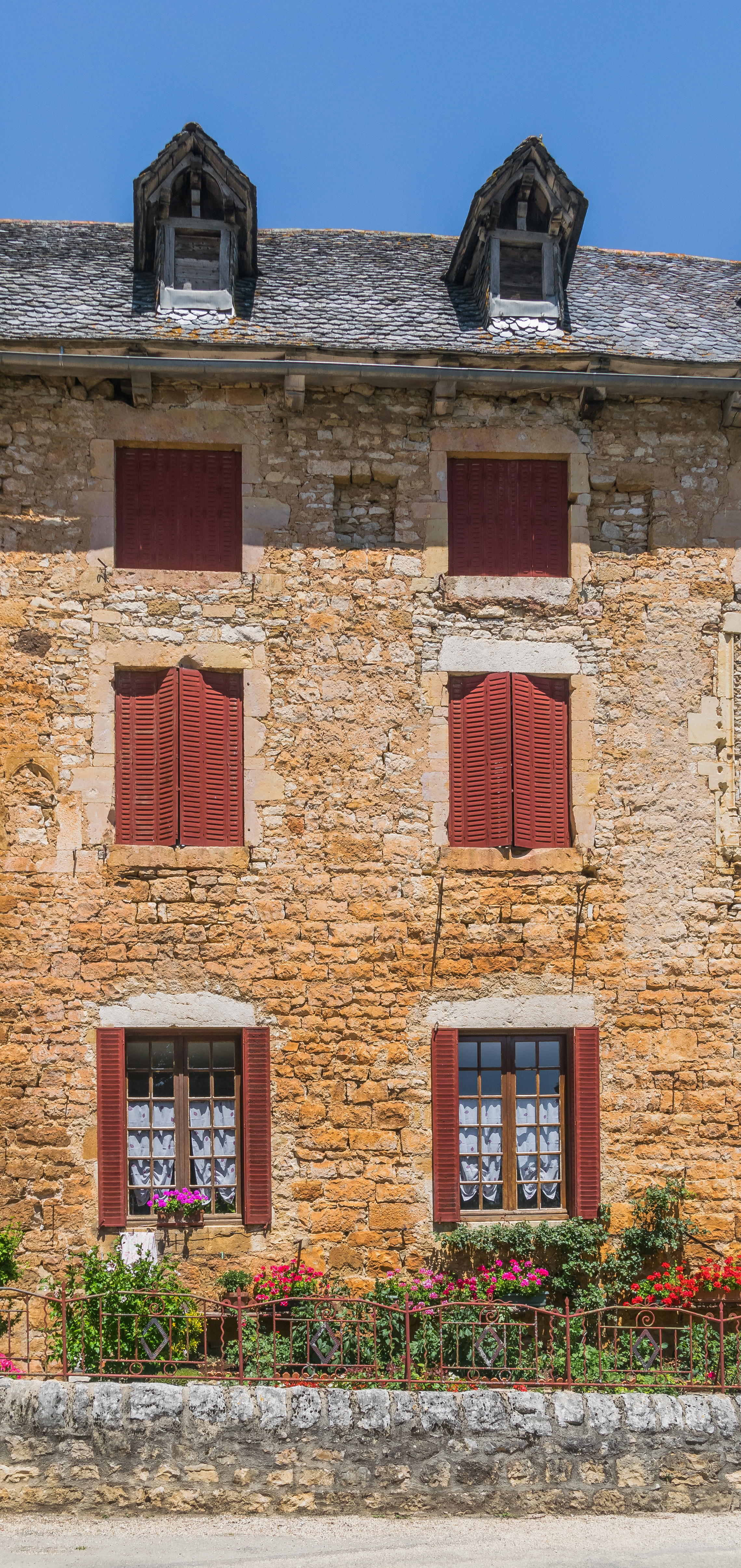 Castle of Galinieres 16