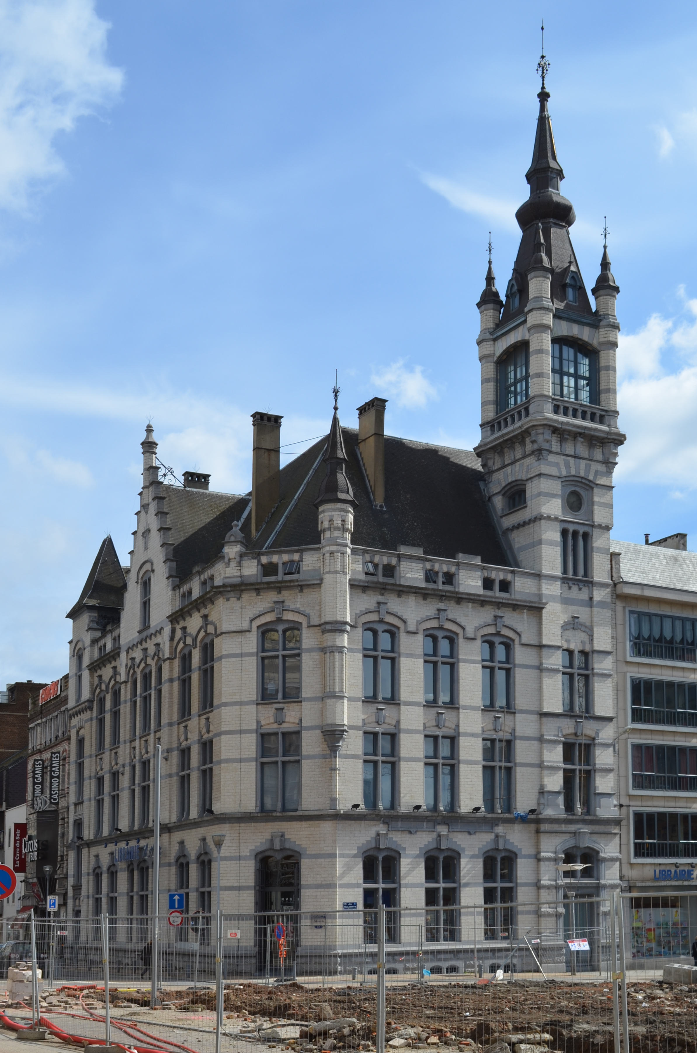 Charleroi - Hôtel des Postes - 2015-04-02