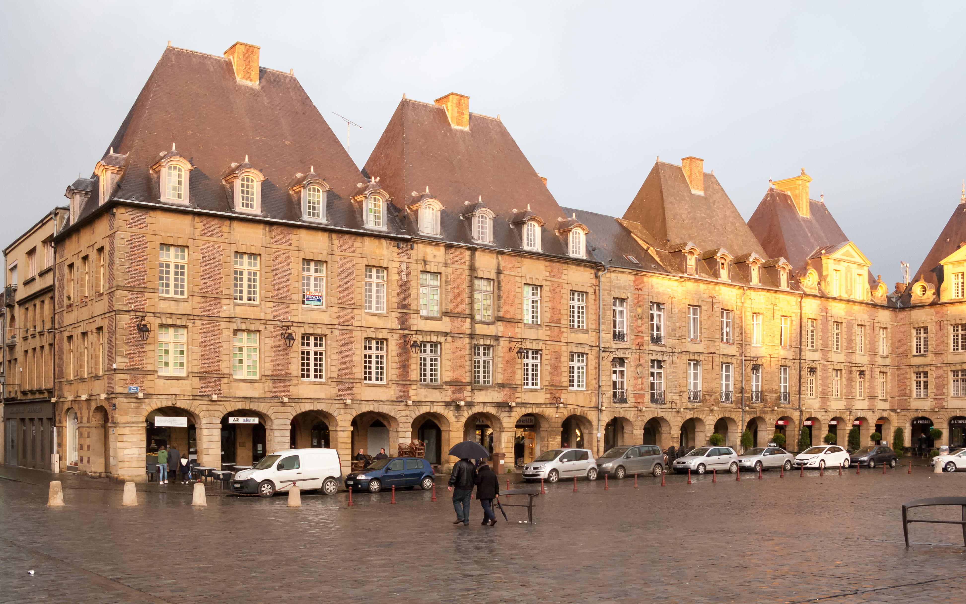 Charleville-Mézières, Place Ducale -- 2017 -- 4262