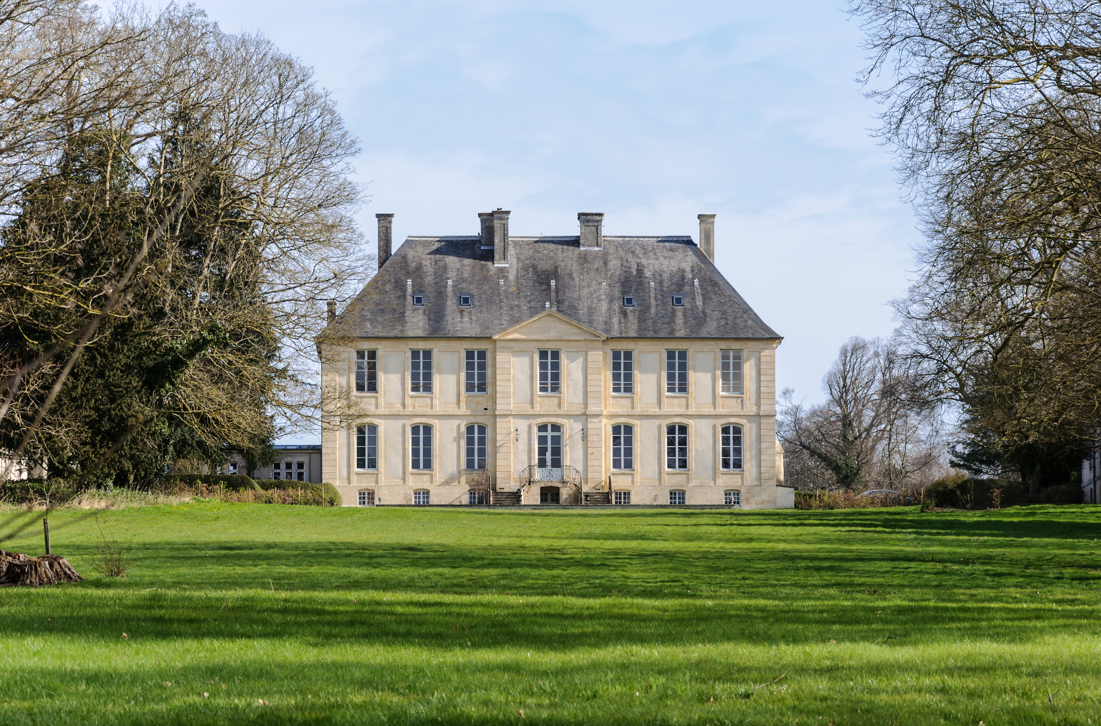 Chateau de la Ferriere Vaux-sur-Aure