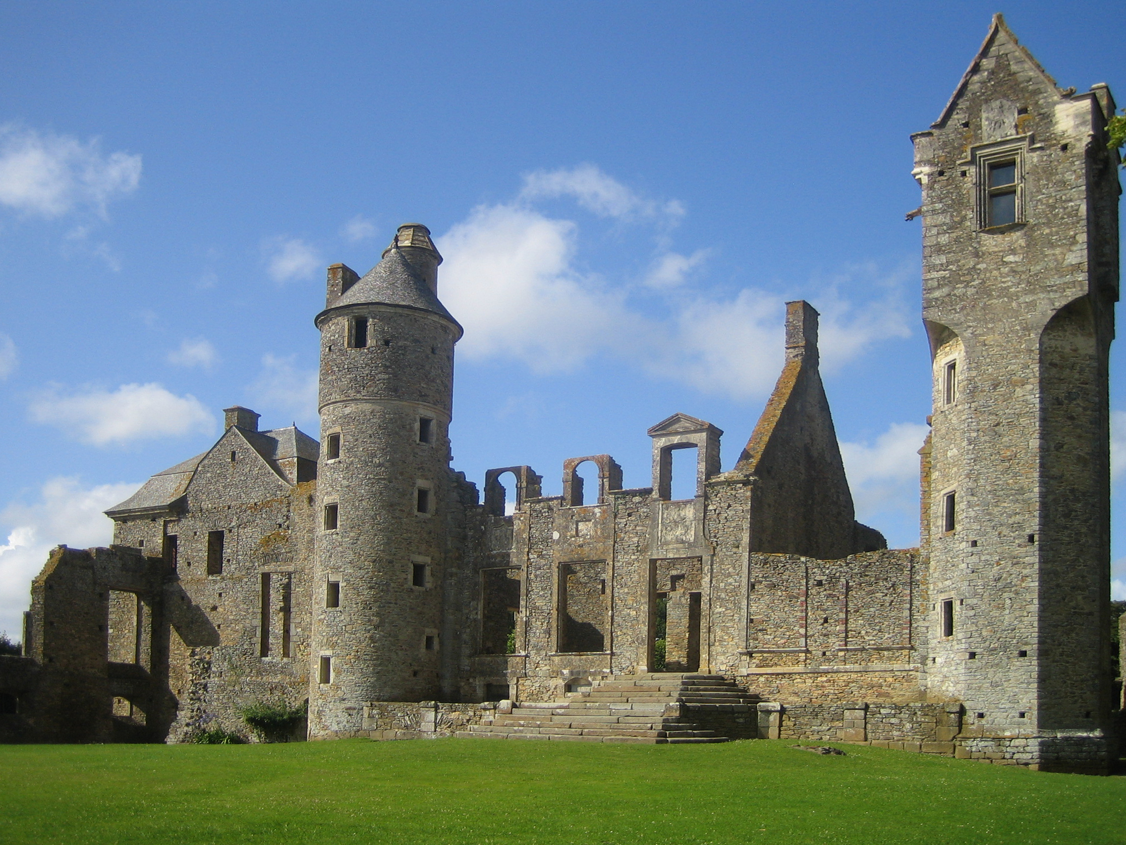 Chateau gratot 01