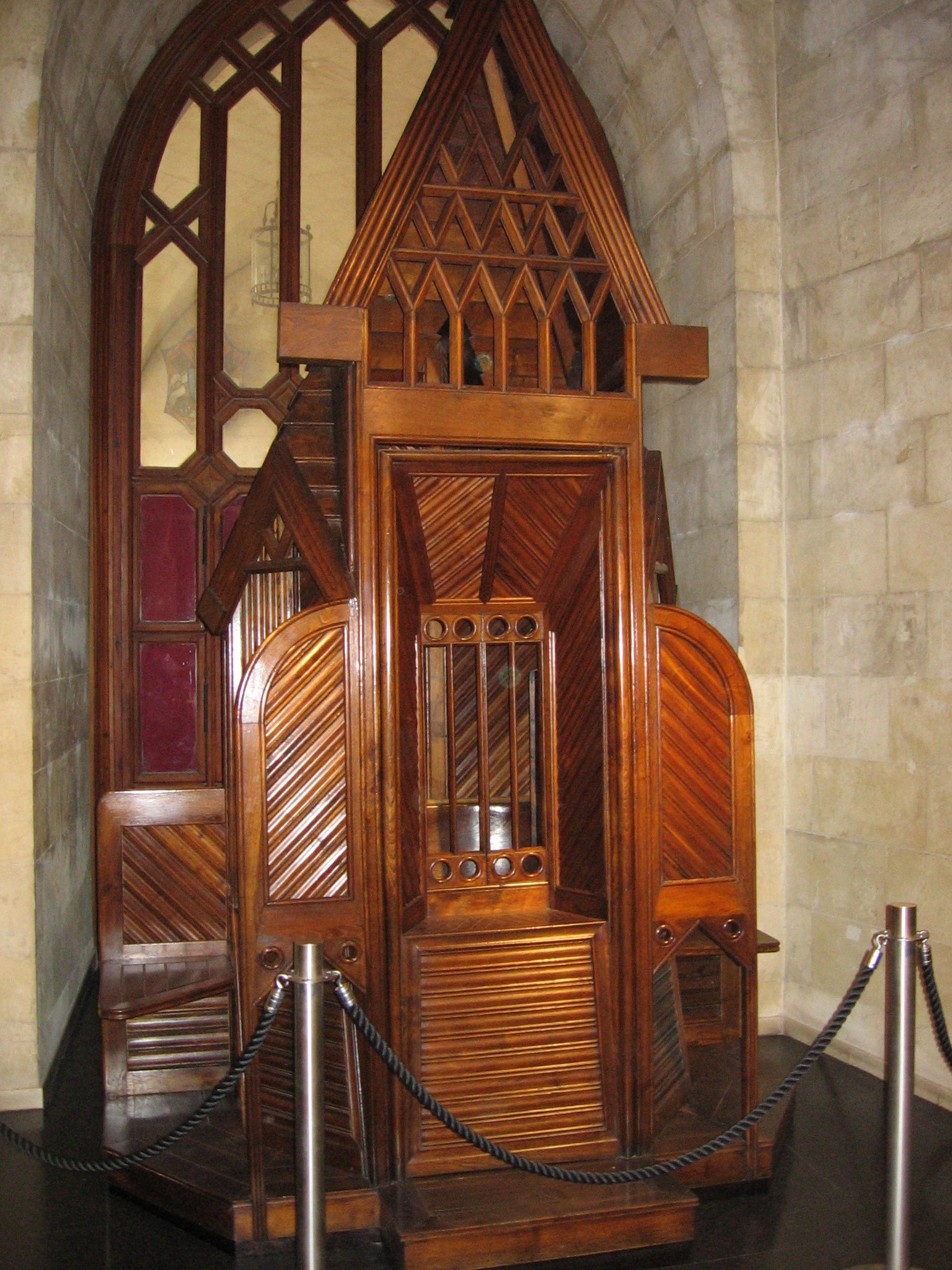 Confesionario Sagrada Familia