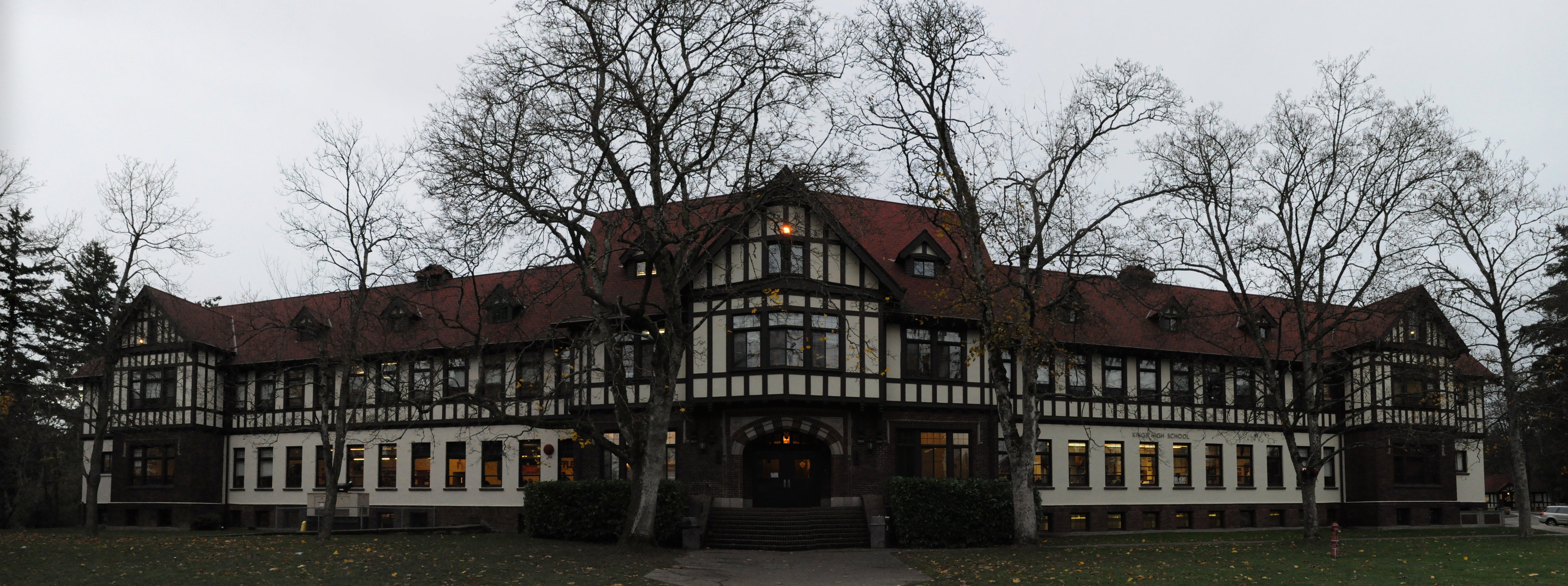 Crista - King's High School pano 02