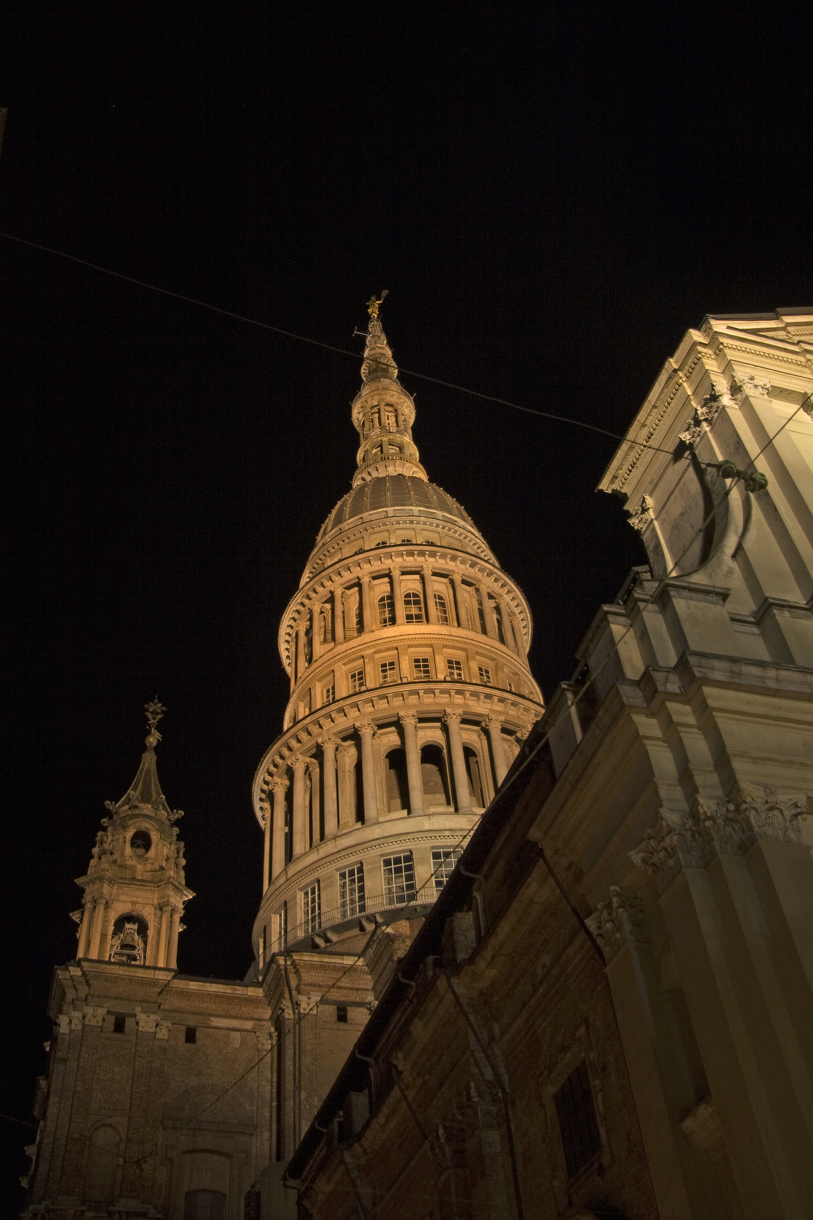 Cupola di notte