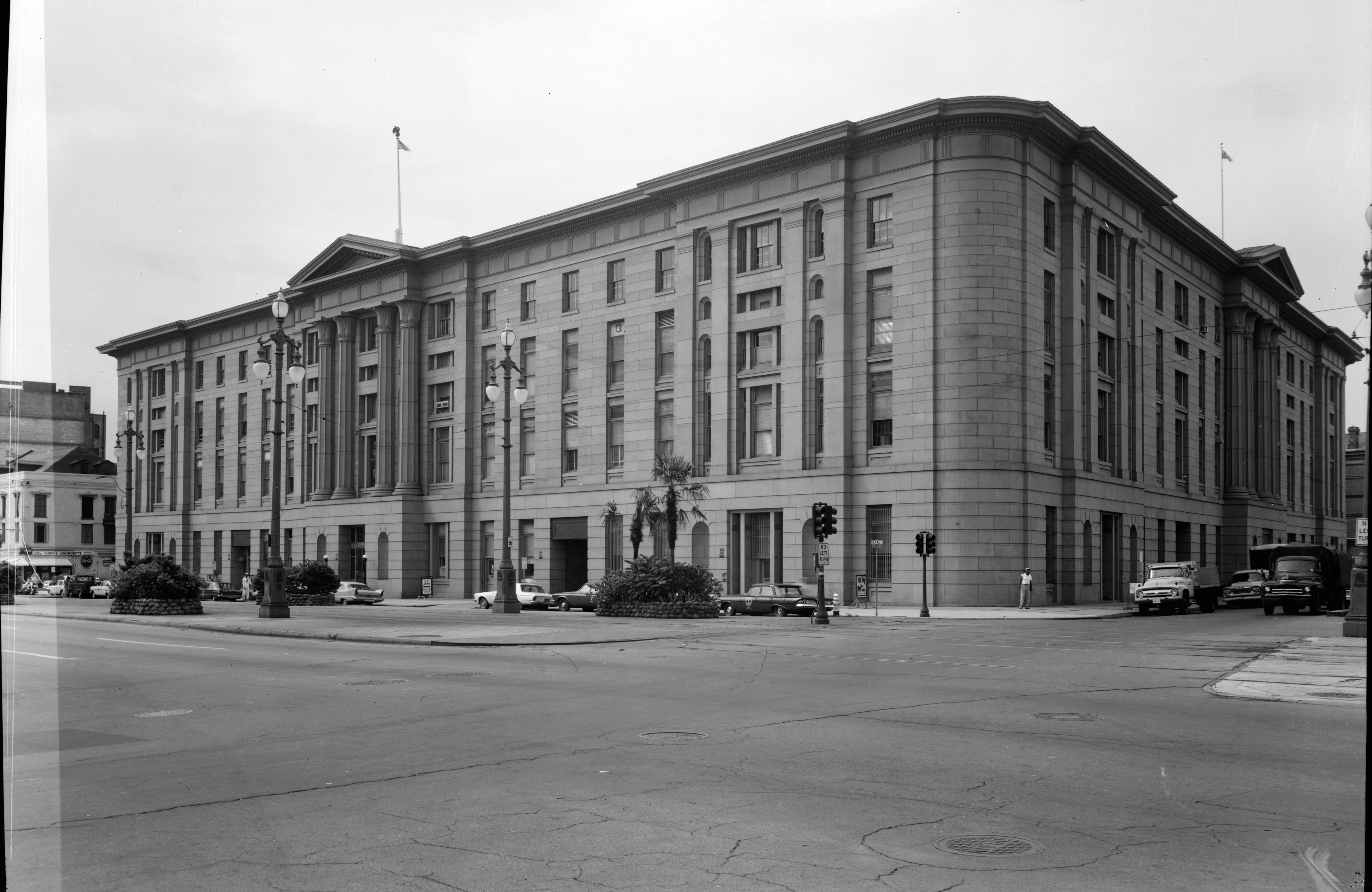 Custom House New Orleans 1963 Leyrer