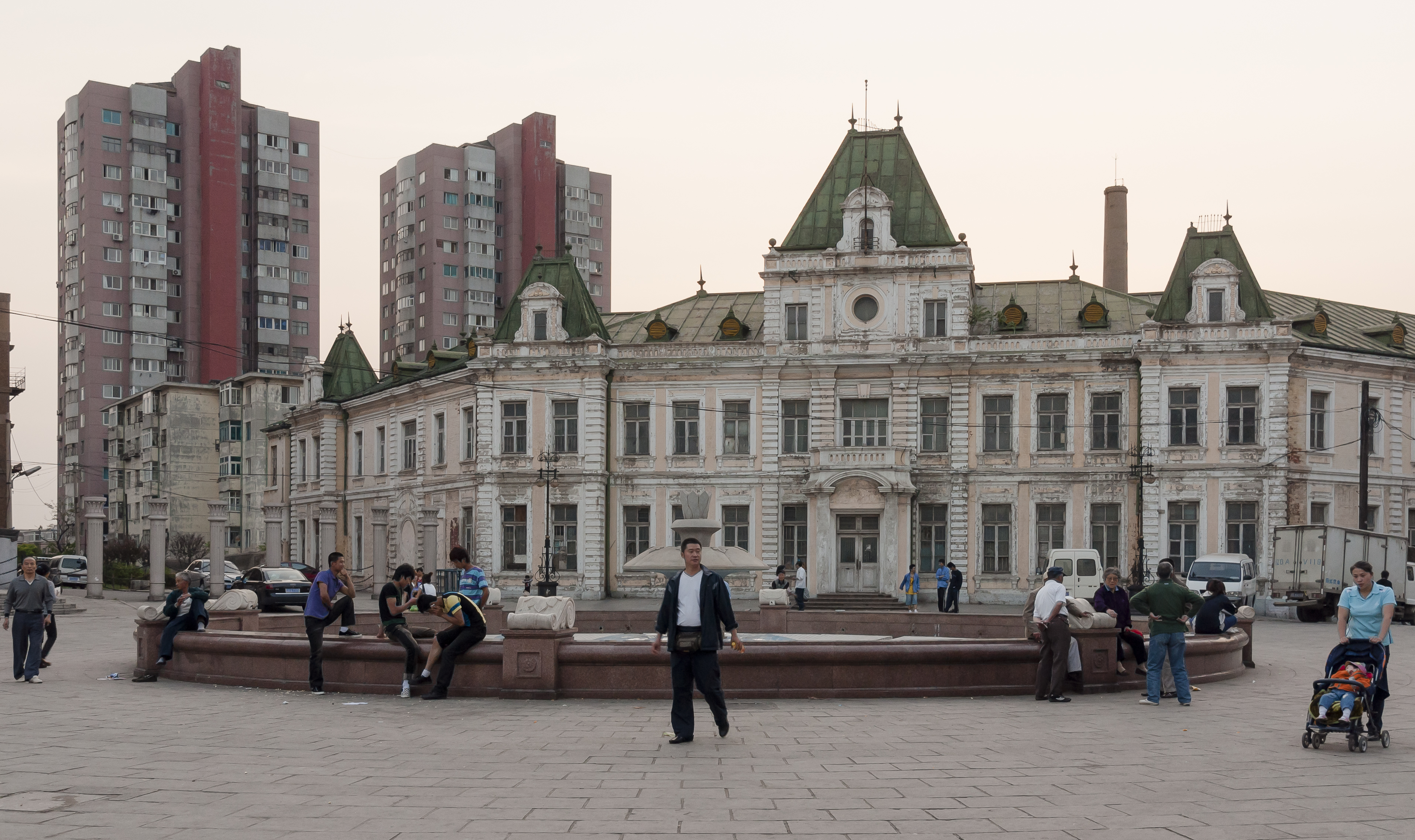 Dalian China Russian-Street-05