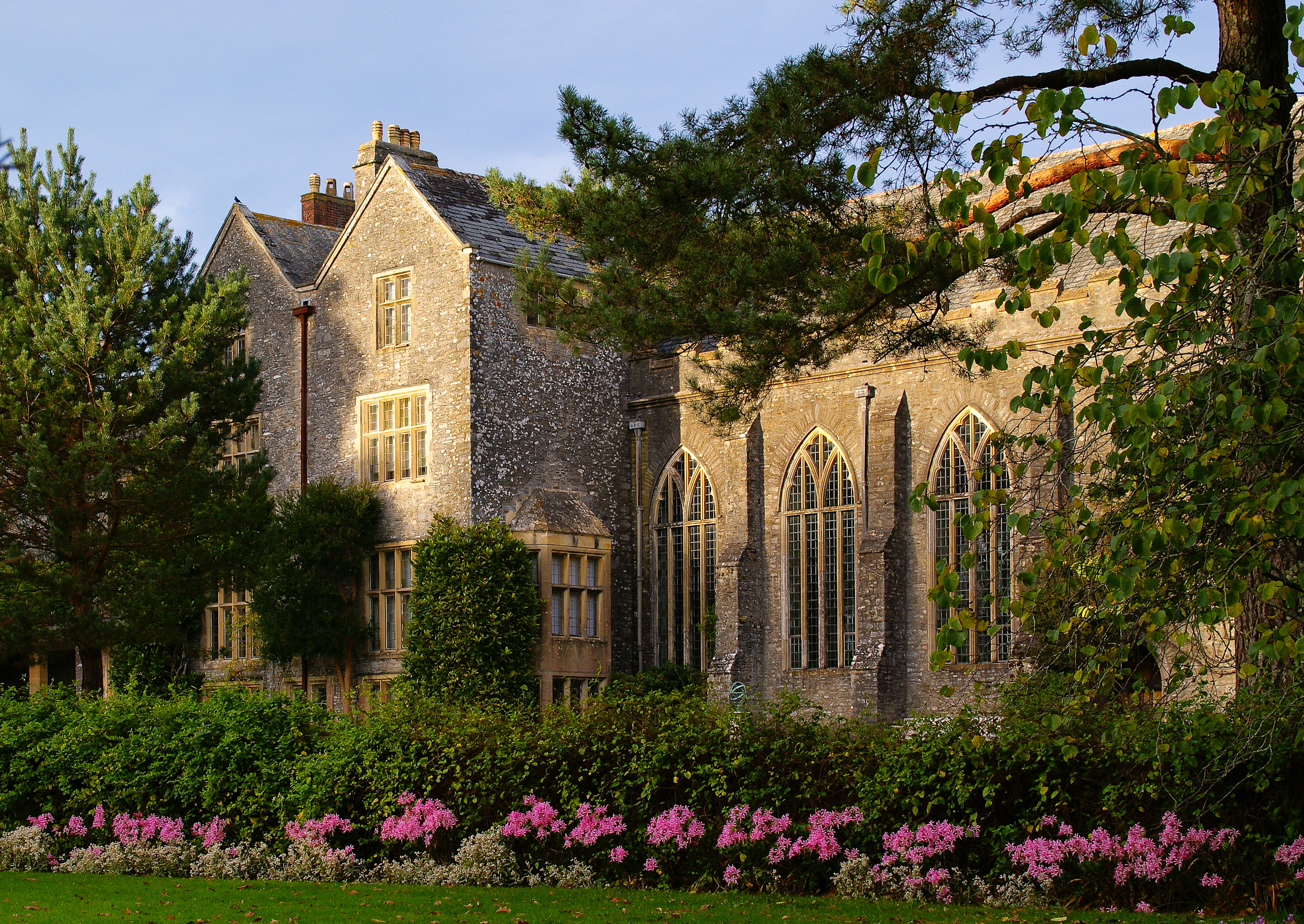 Dartington Hall autumn-1