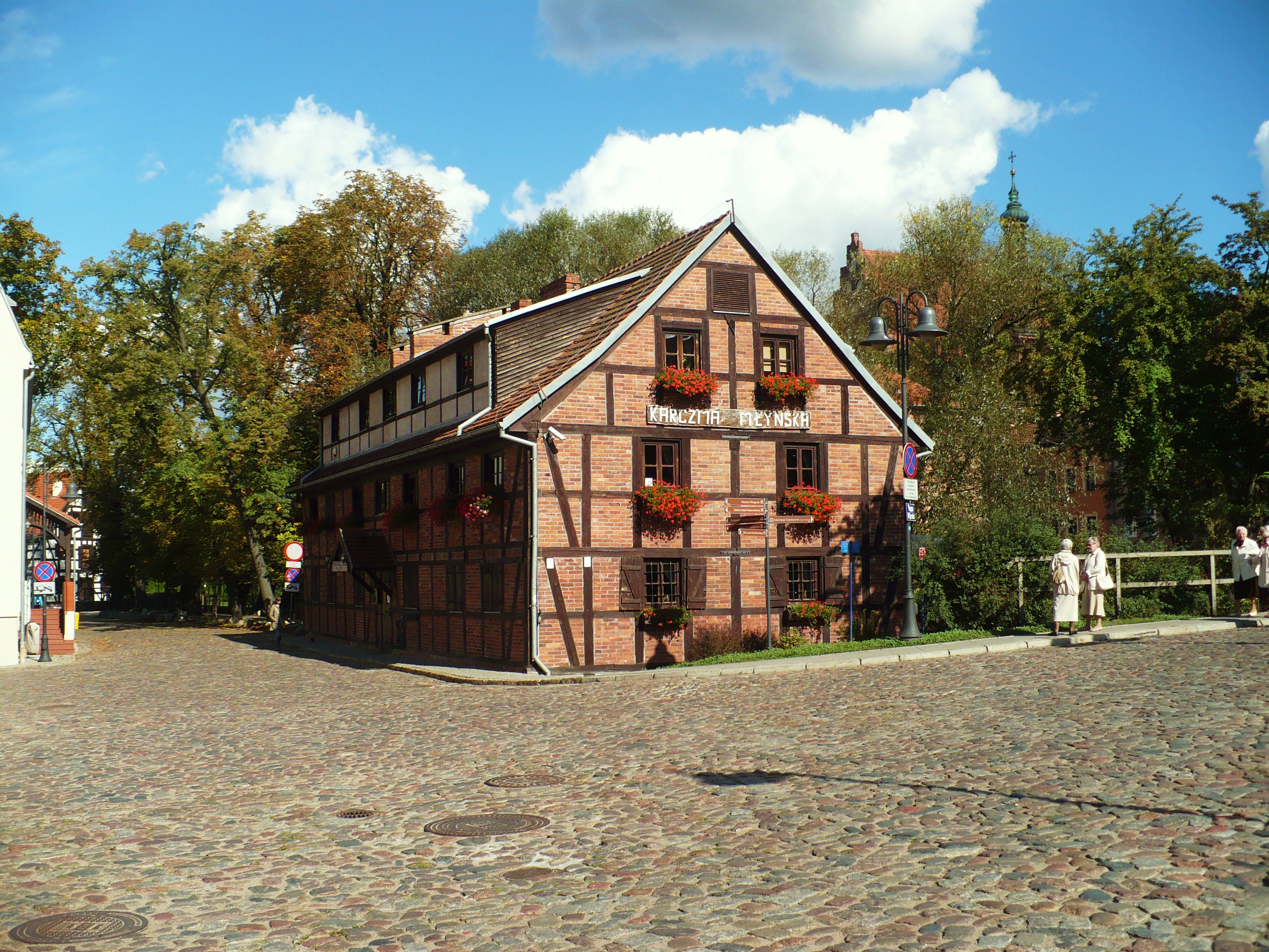Dawny spichlerz,ul.Mennica 1