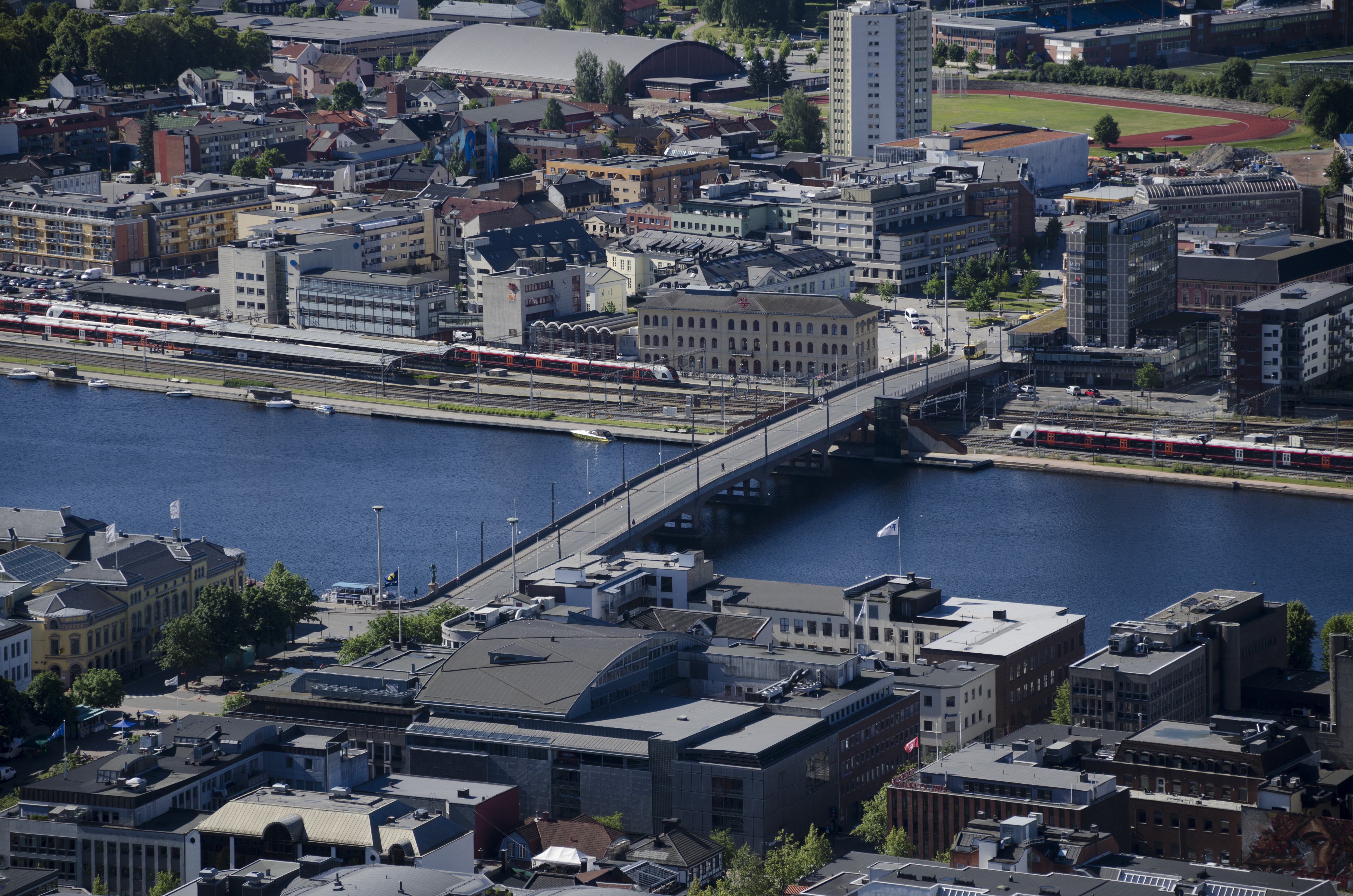 Drammen Bybro sett fra Spiraltoppen 2017