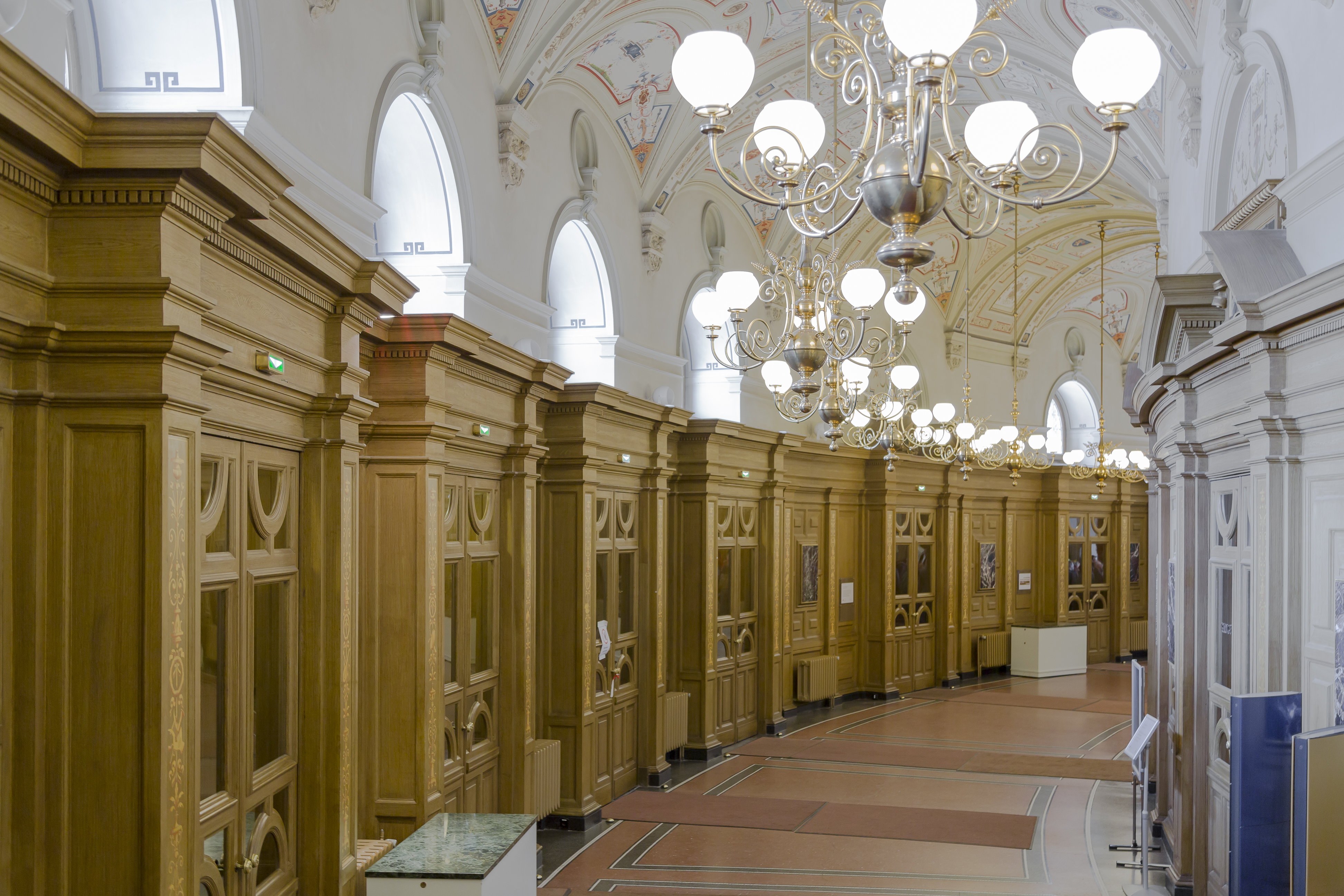 Dresden Germany Interior-of-Semperoper-02