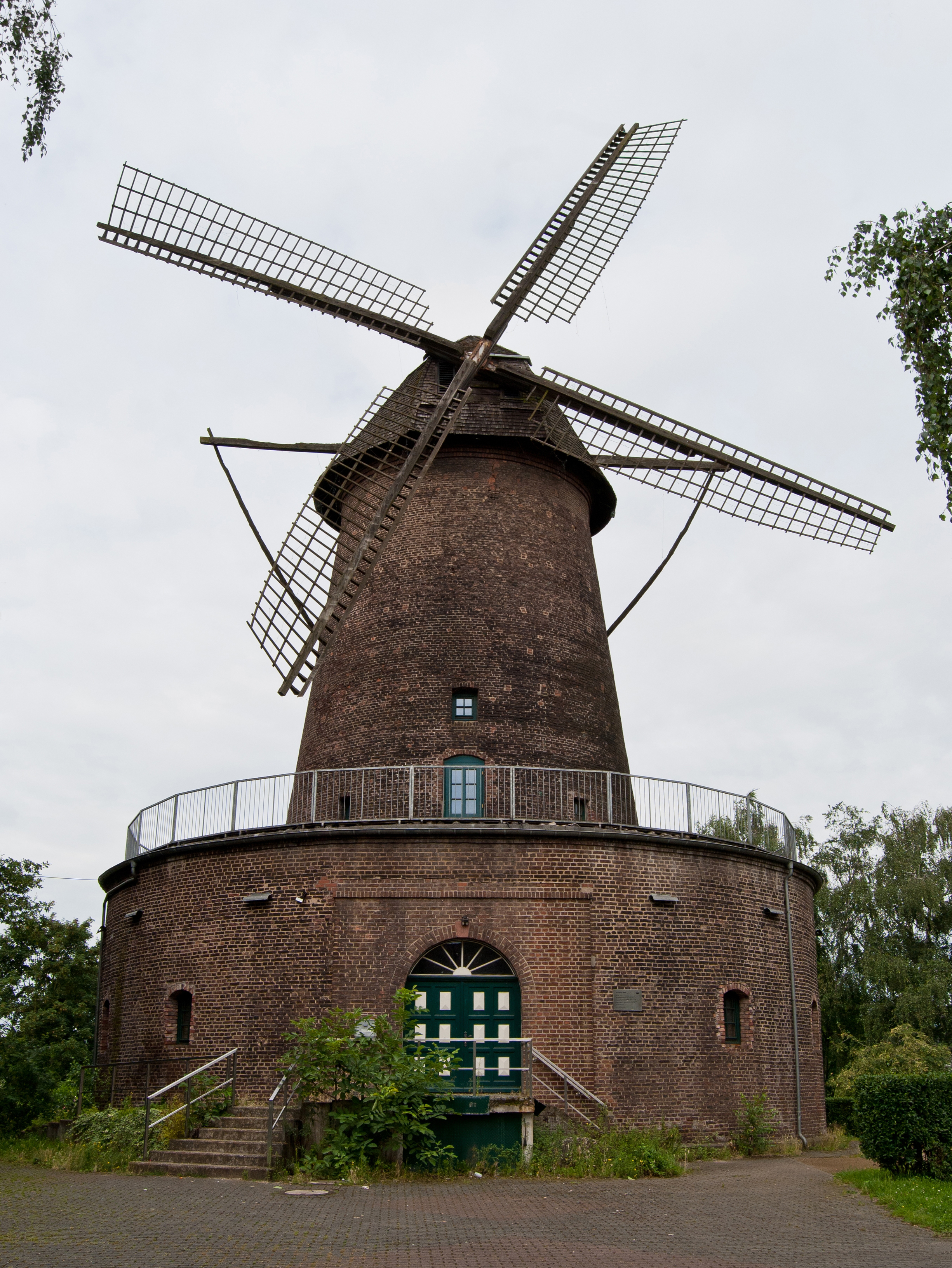 Duisburg, Bergheim, Mühle, 2012-07 CN-01