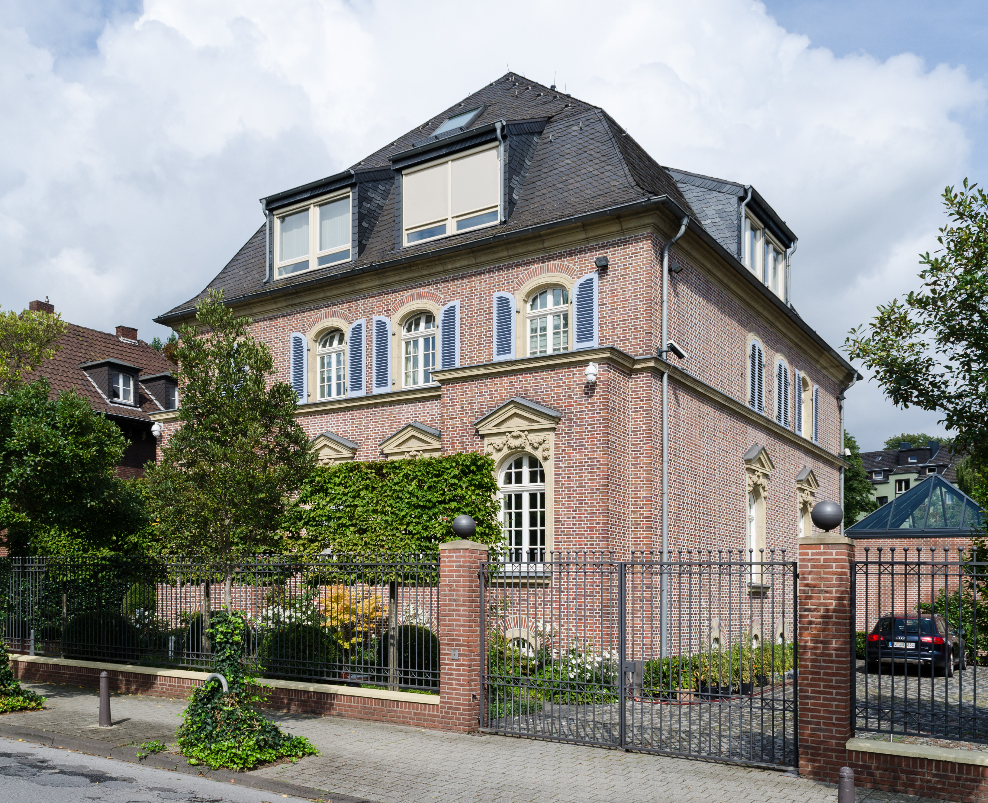 Duisburg, Zieglerstraße 8, 2017-08 CN-02