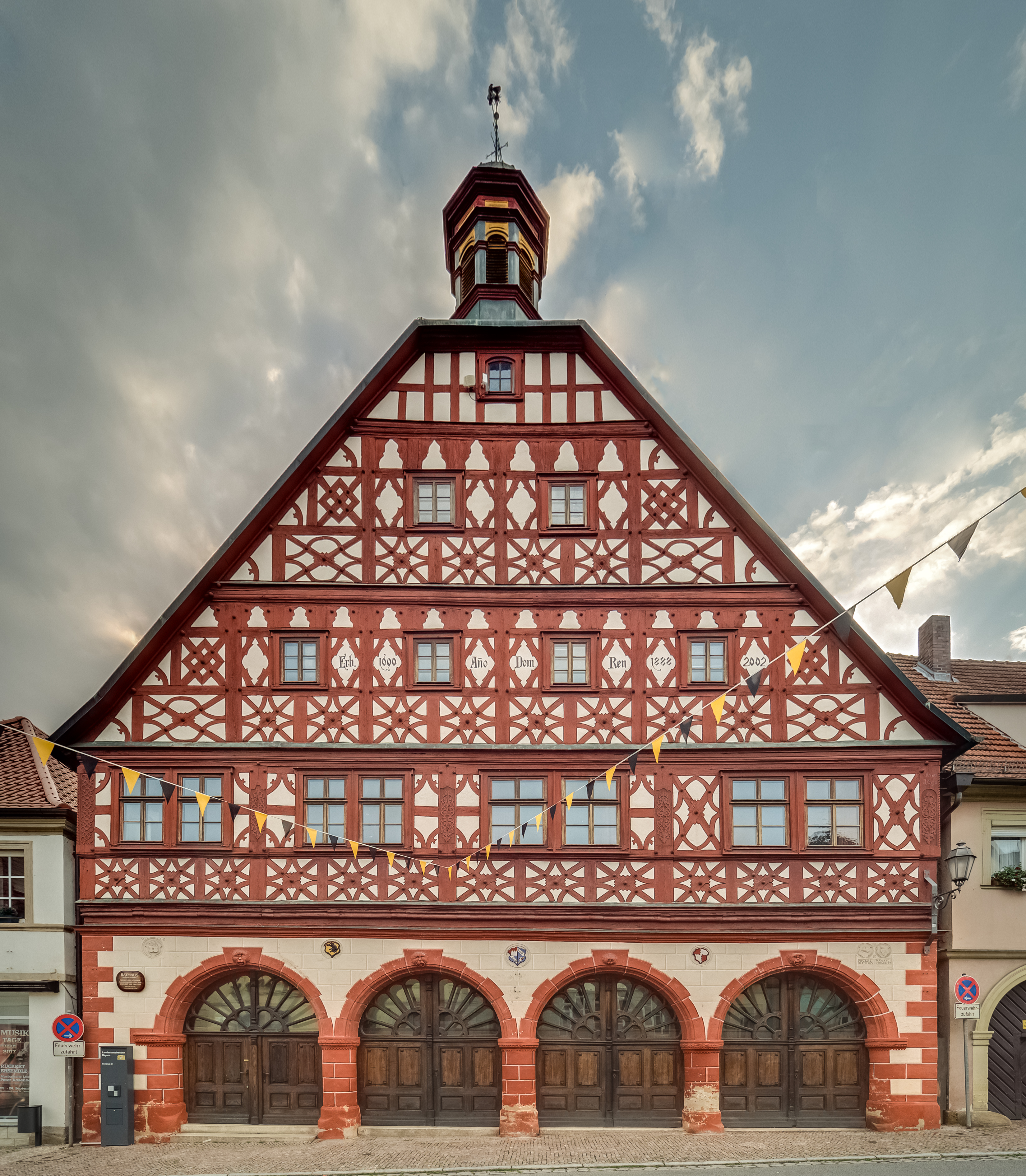Ebern Rathaus 9234343hdr-PSD-2
