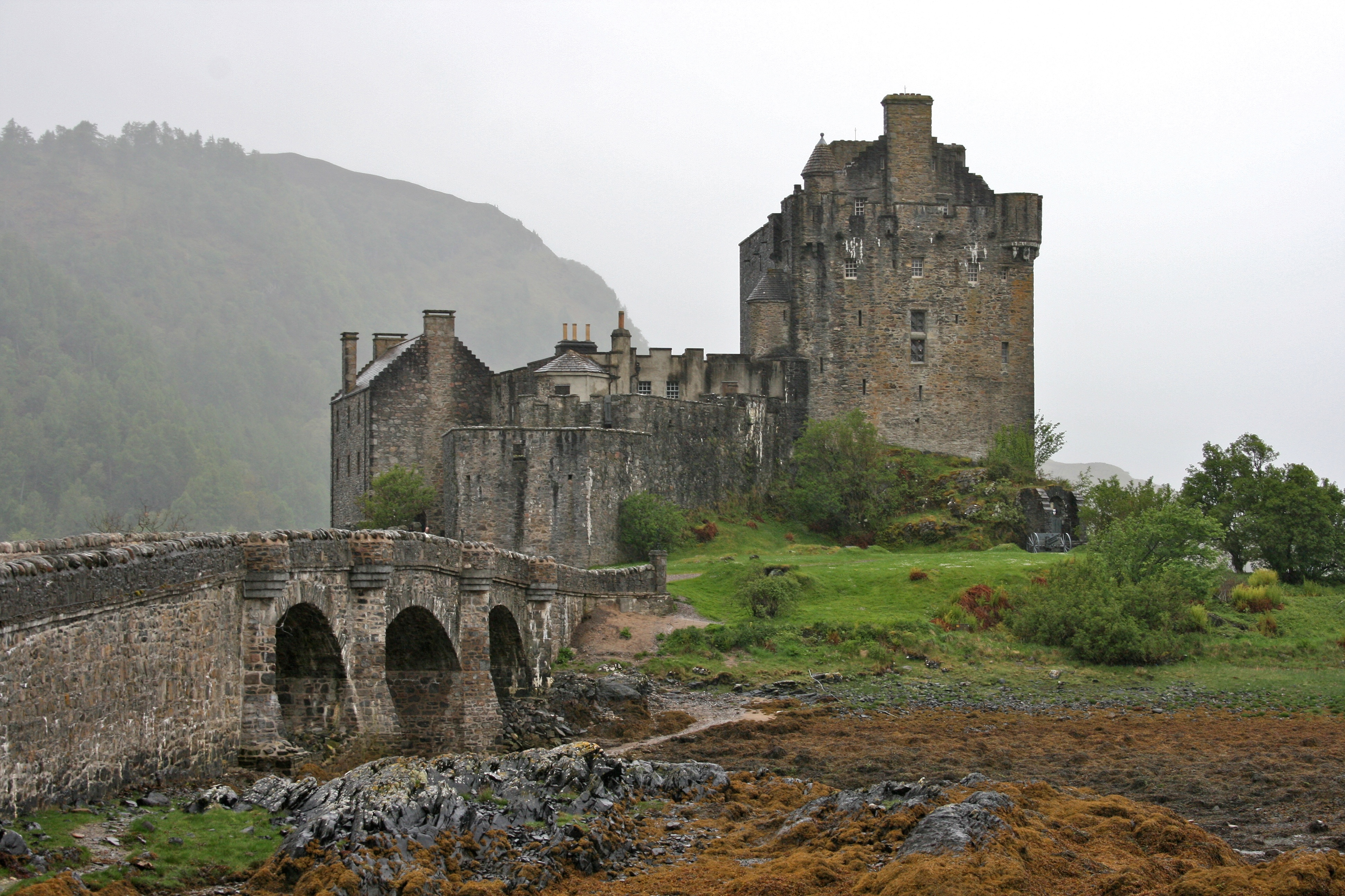 Eilean Donan Castle 2009-1
