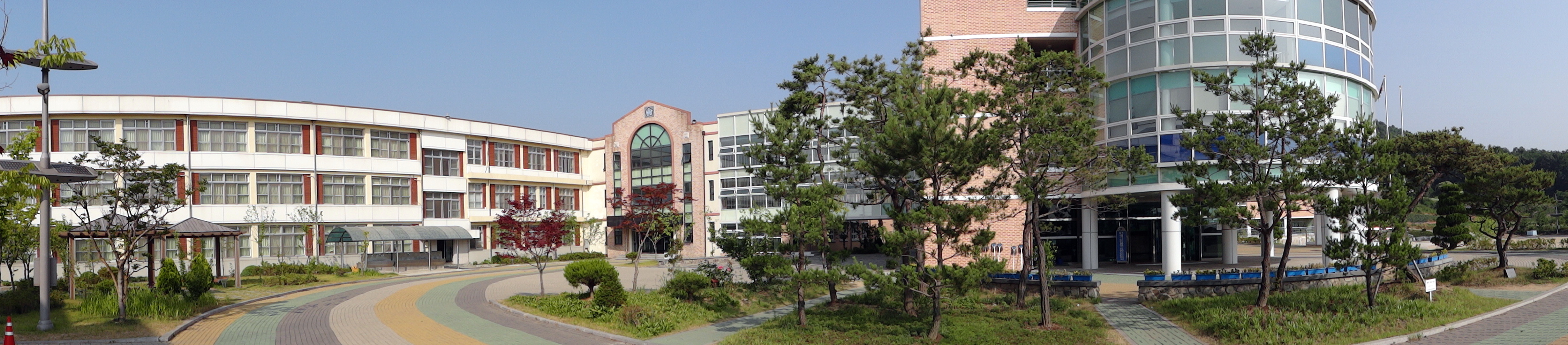 Entrance and 3rd Grade buildings of CGHS