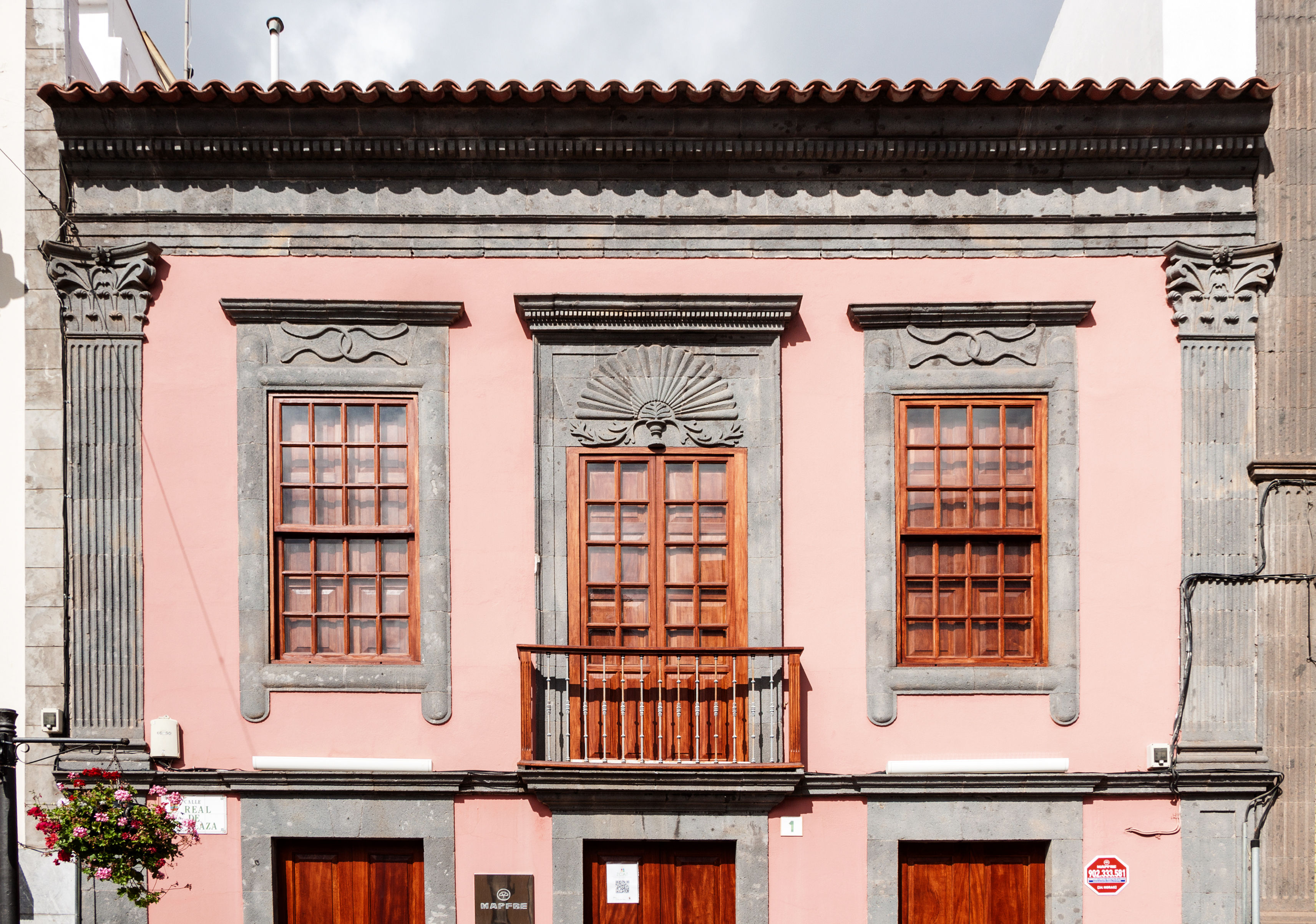 Facade - Teror - Gran Canaria - 02