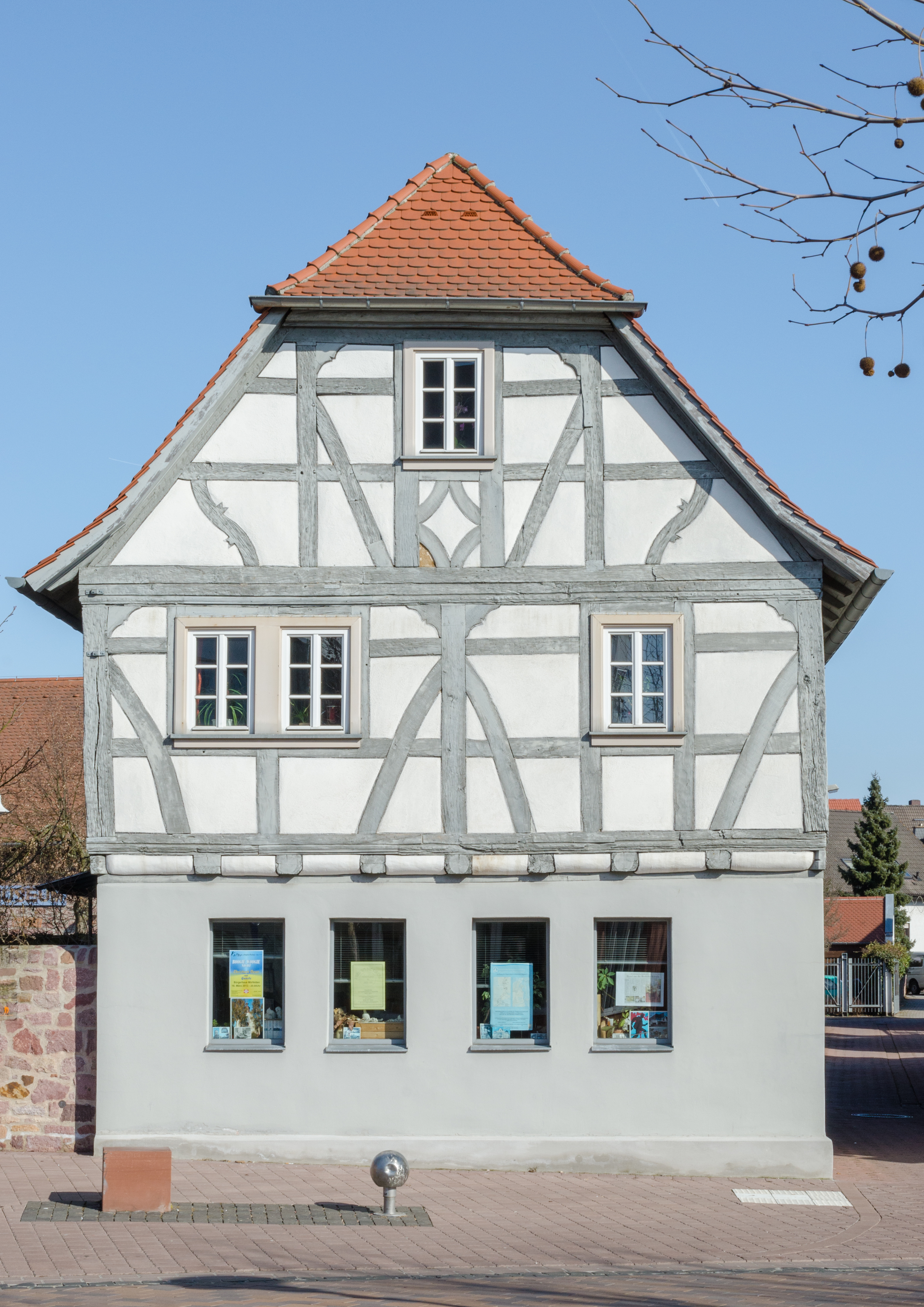 Fachwerkhaus - Mörfelden - Mörfelden-Walldorf - 03