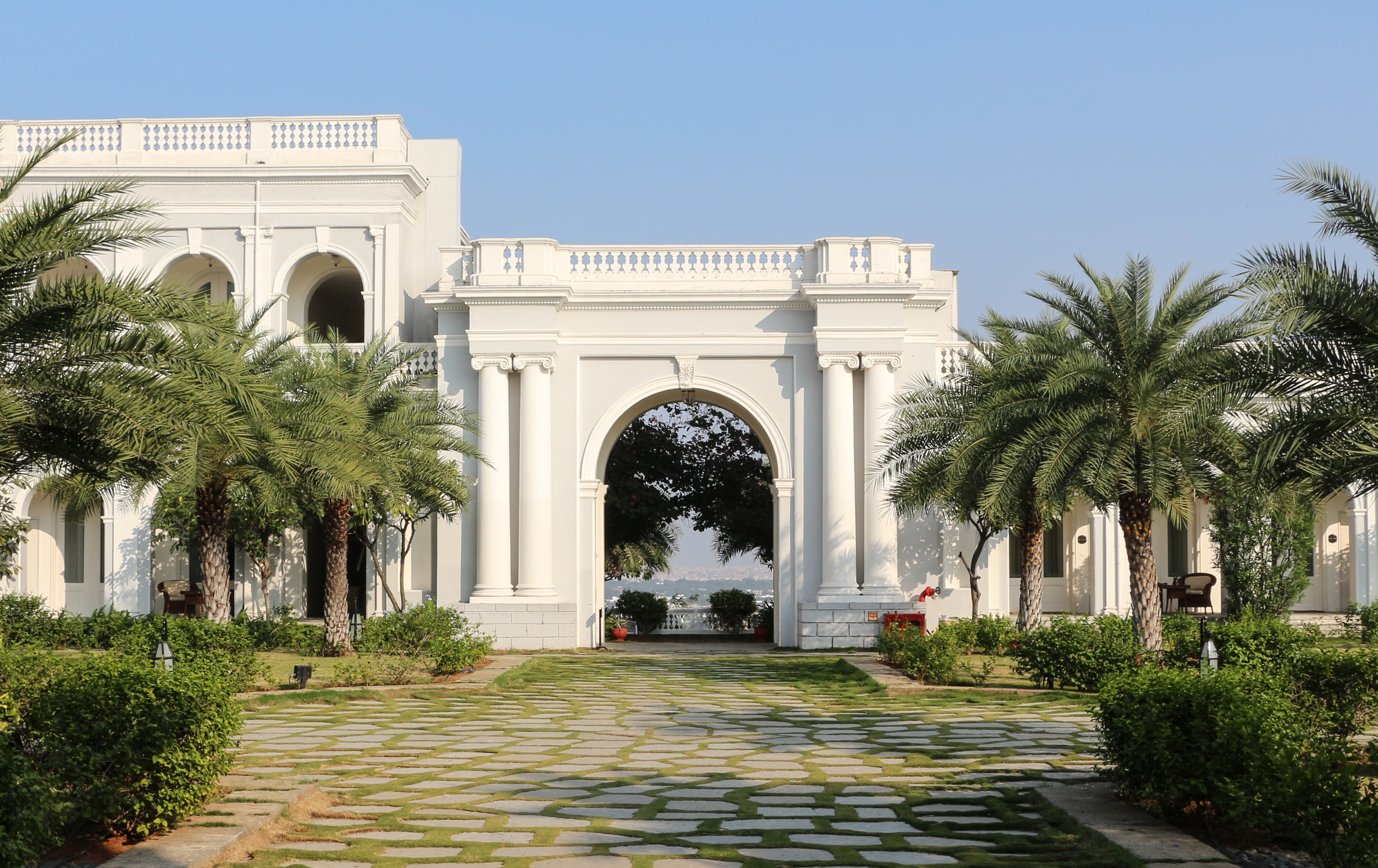 Falaknuma Palace 04
