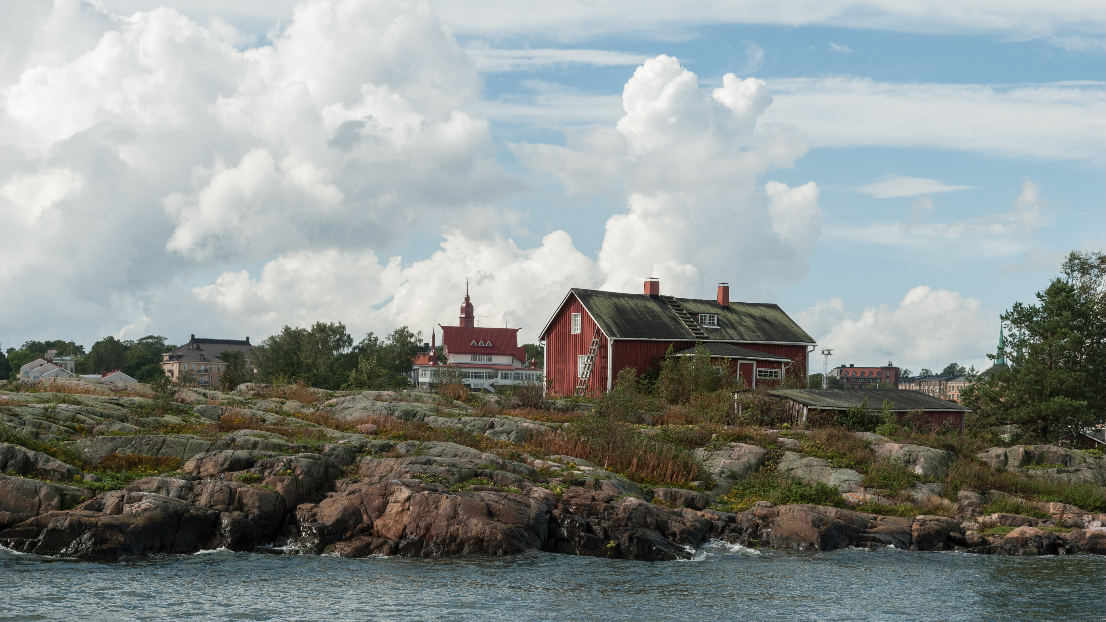 Fisherman's house on Ryssänsaari, East view 20100825 1