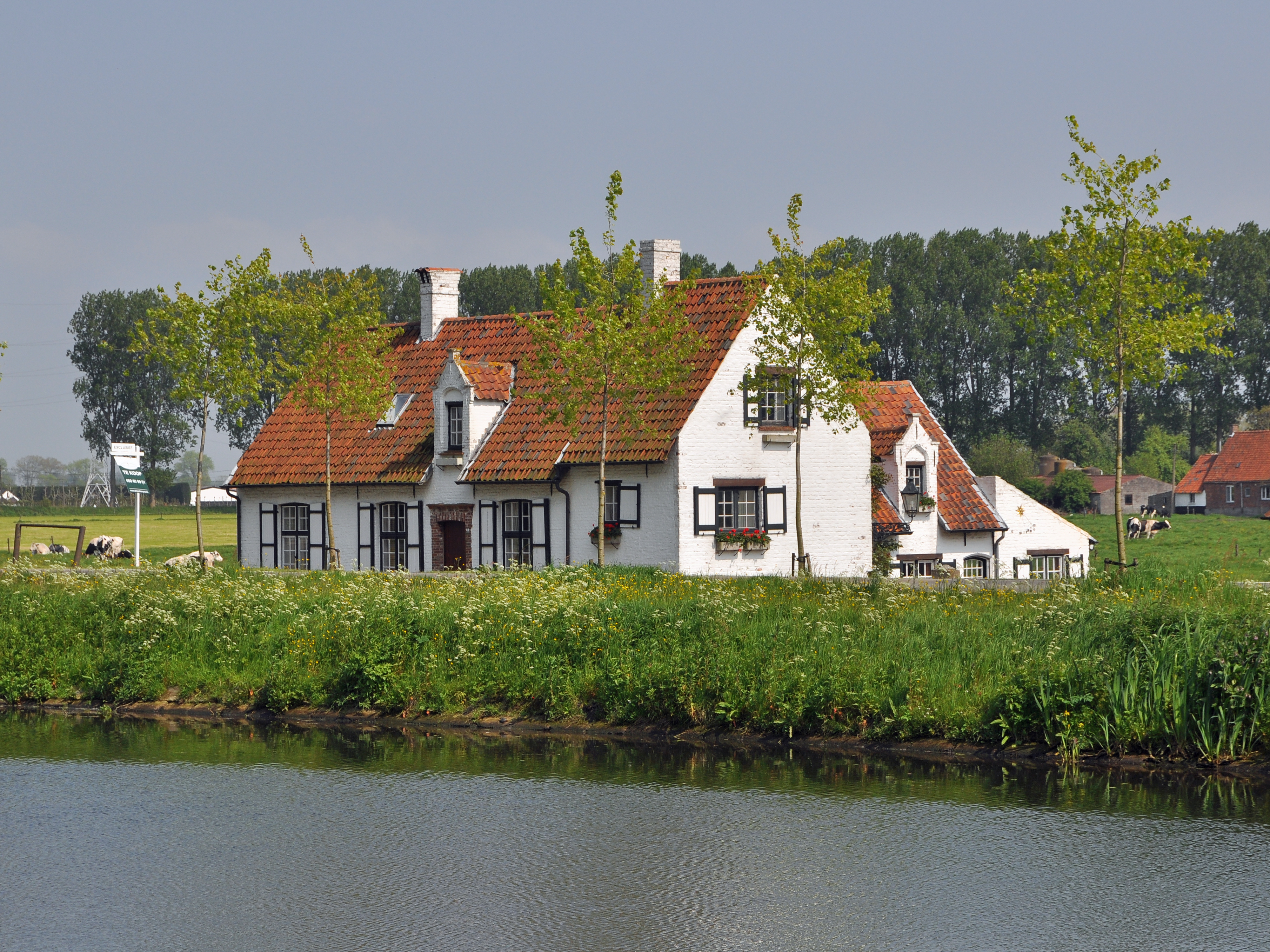 Flemish House R01