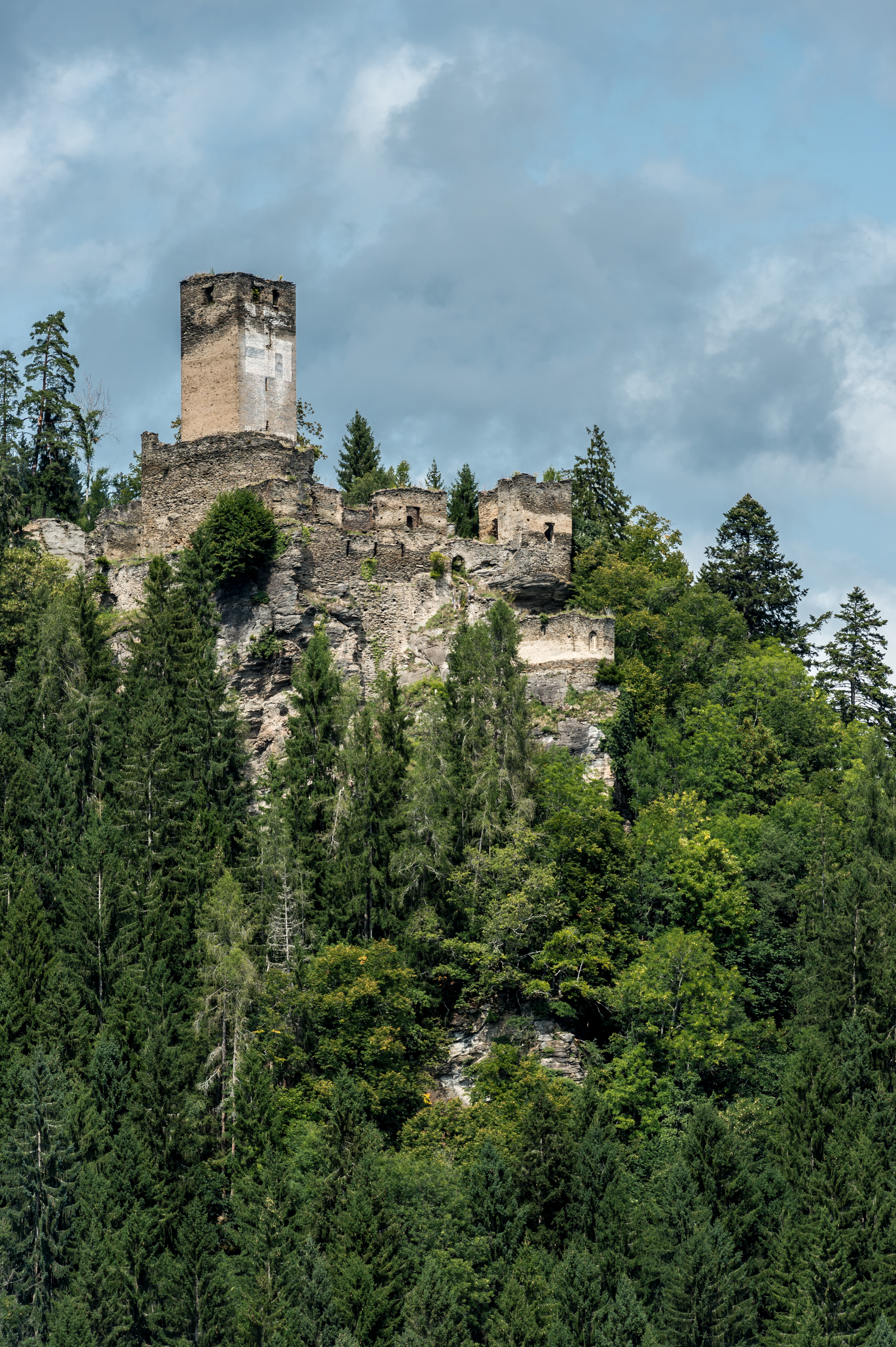 Frauenstein Grassen Schlossruine Hochkraig SW-Ansicht 21082017 5418