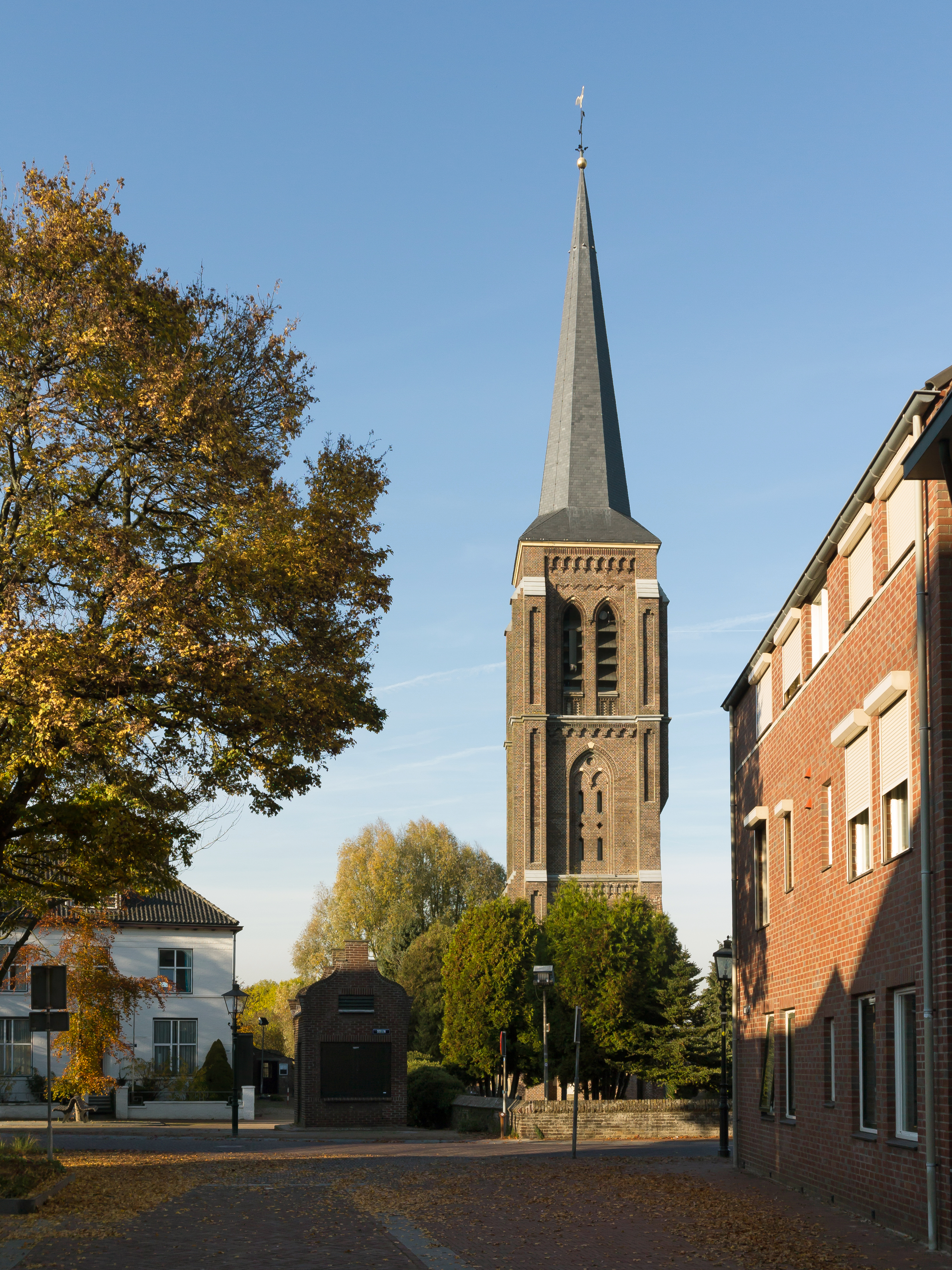 Gennep, de Sint Martinustoren RM525602 foto6 2015-11-02 15.04