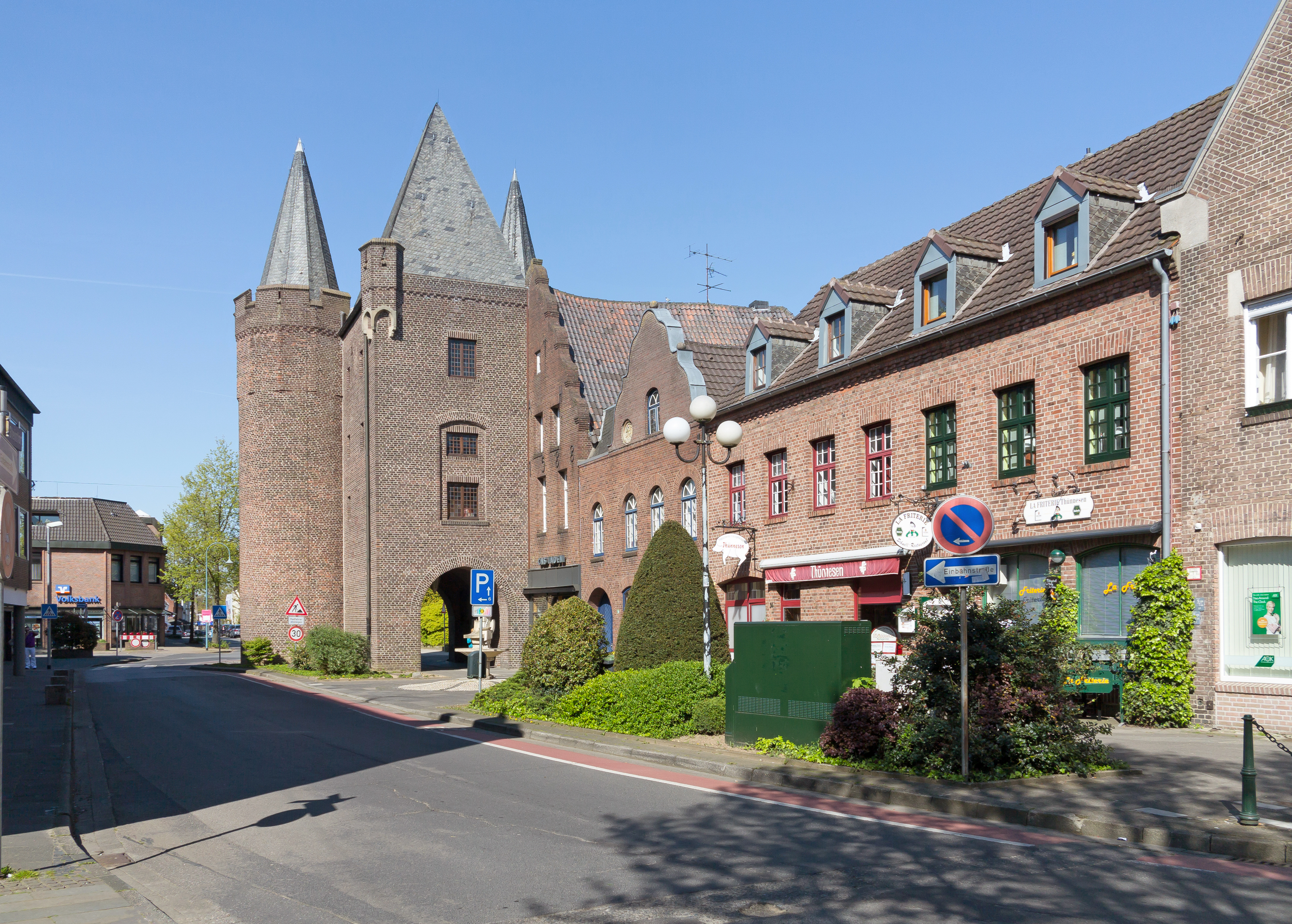 Goch, straatzicht Am Steintor Dm6 foto7 2016-05-05 16.38