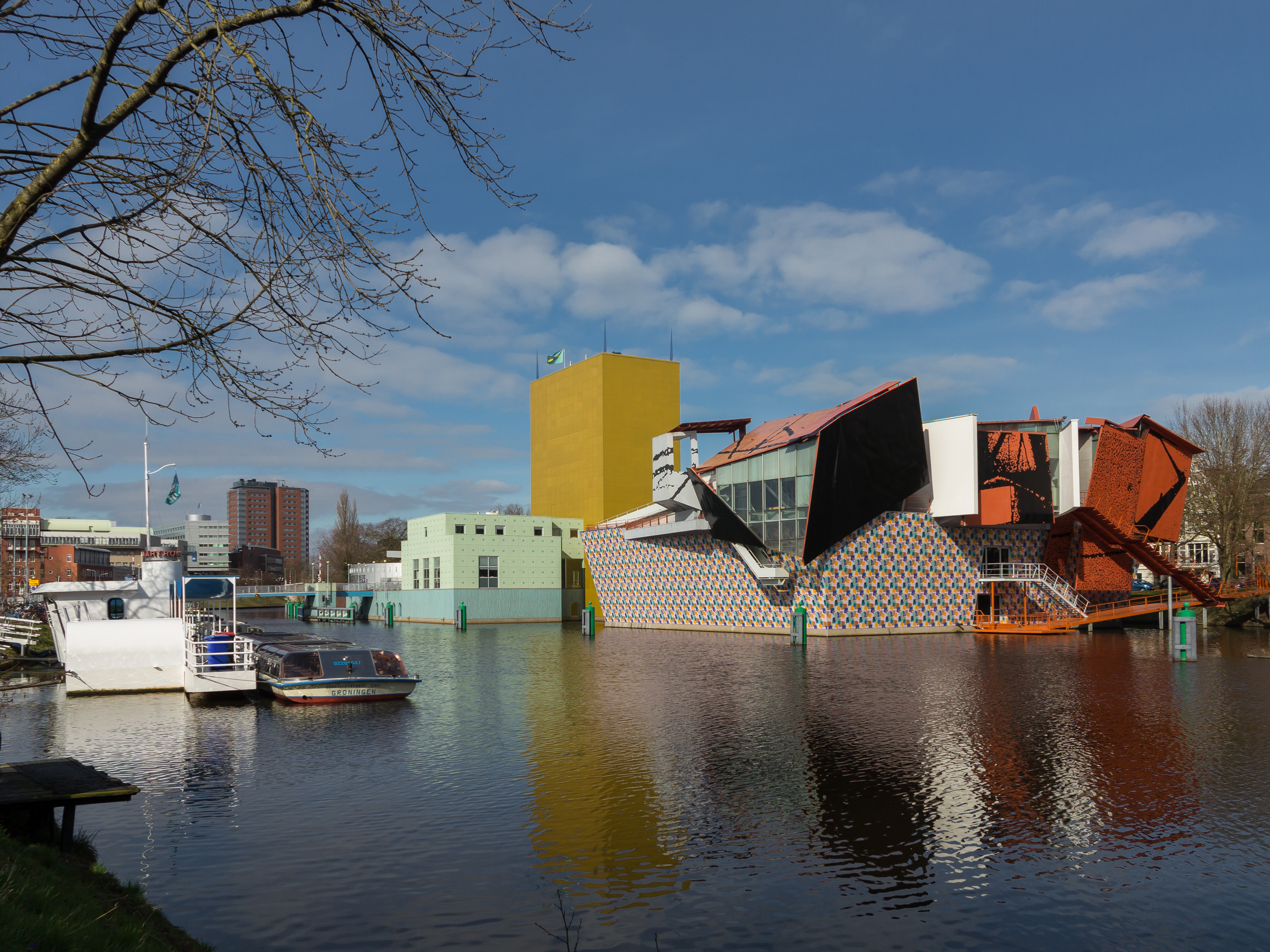 Groningen, het Groninger museum positie1 foto8 2015-03-22 10.20