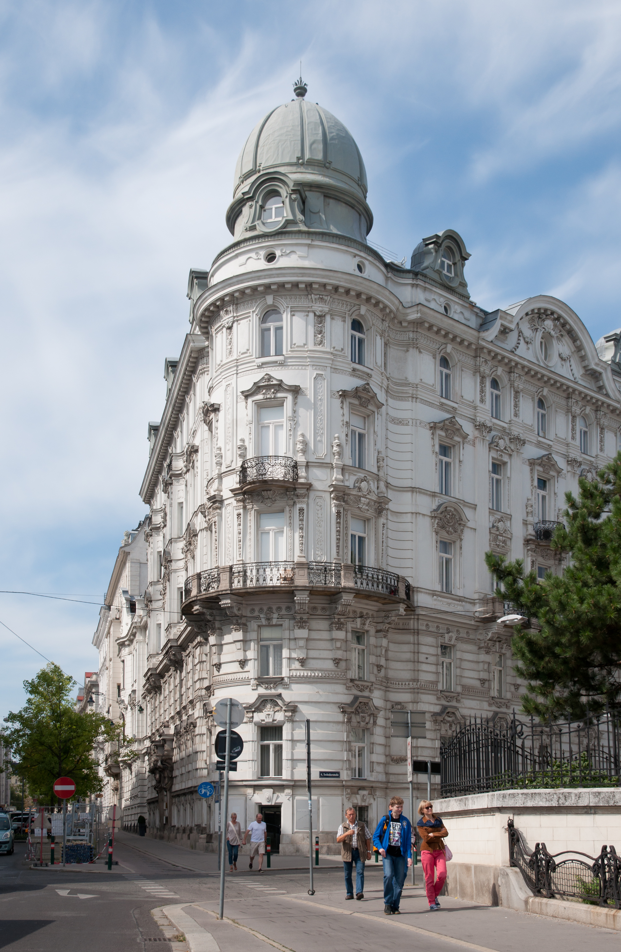 Gußhausstraße 2 - Vienna