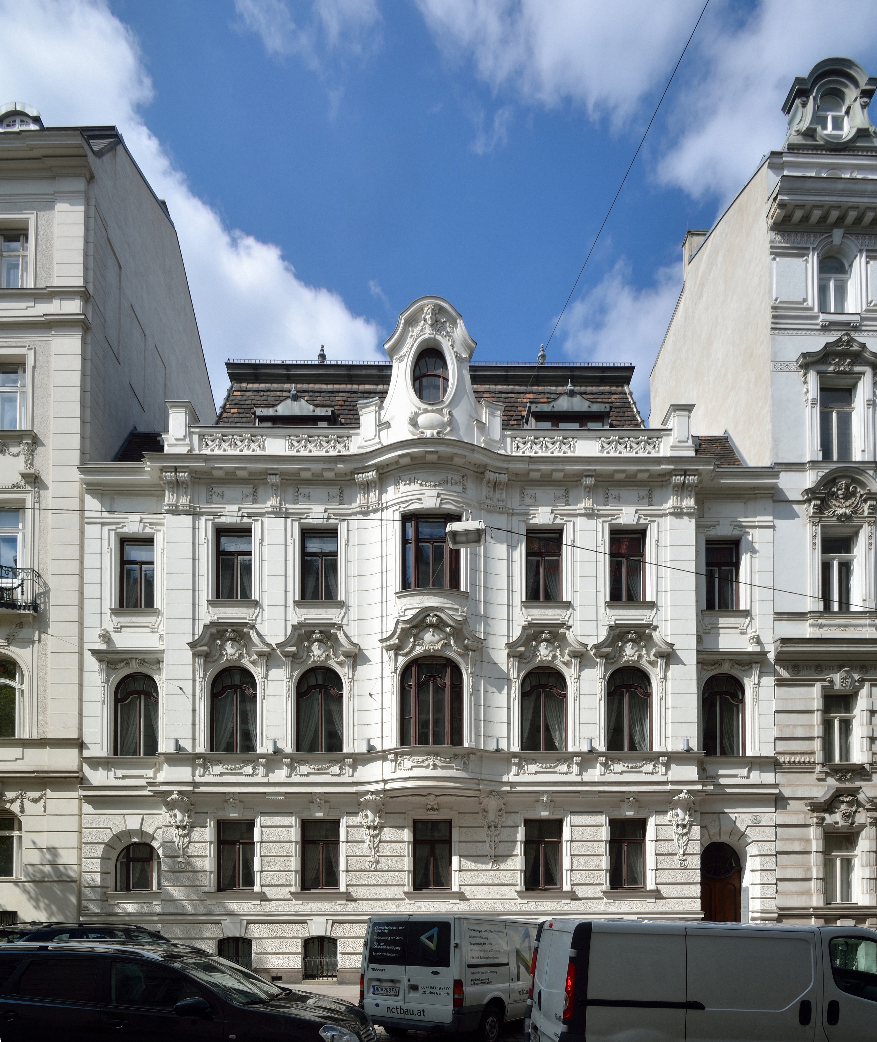 Gusshausstrasse 4 DSC 8965w