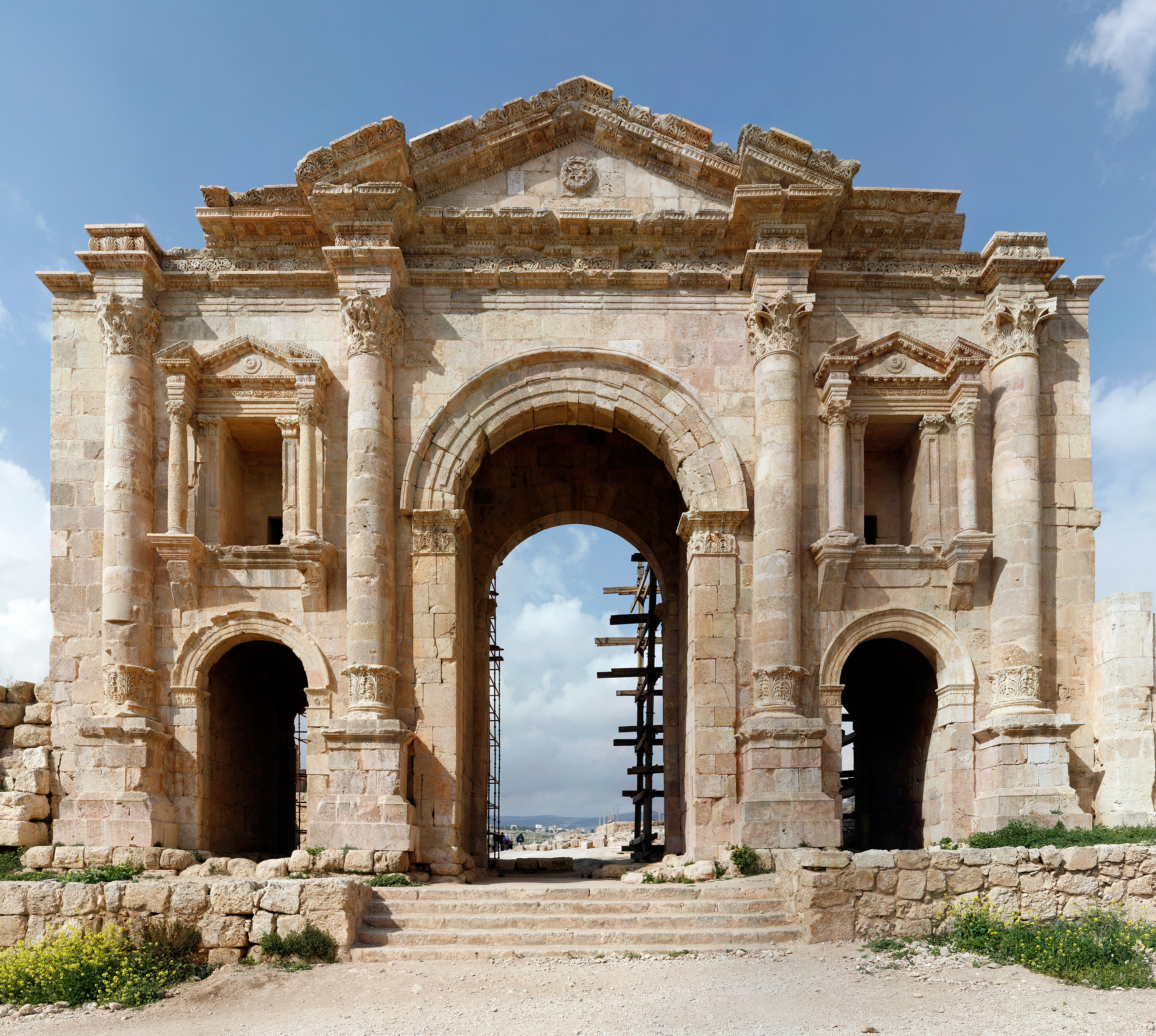 Hadrian Arc Pan-2