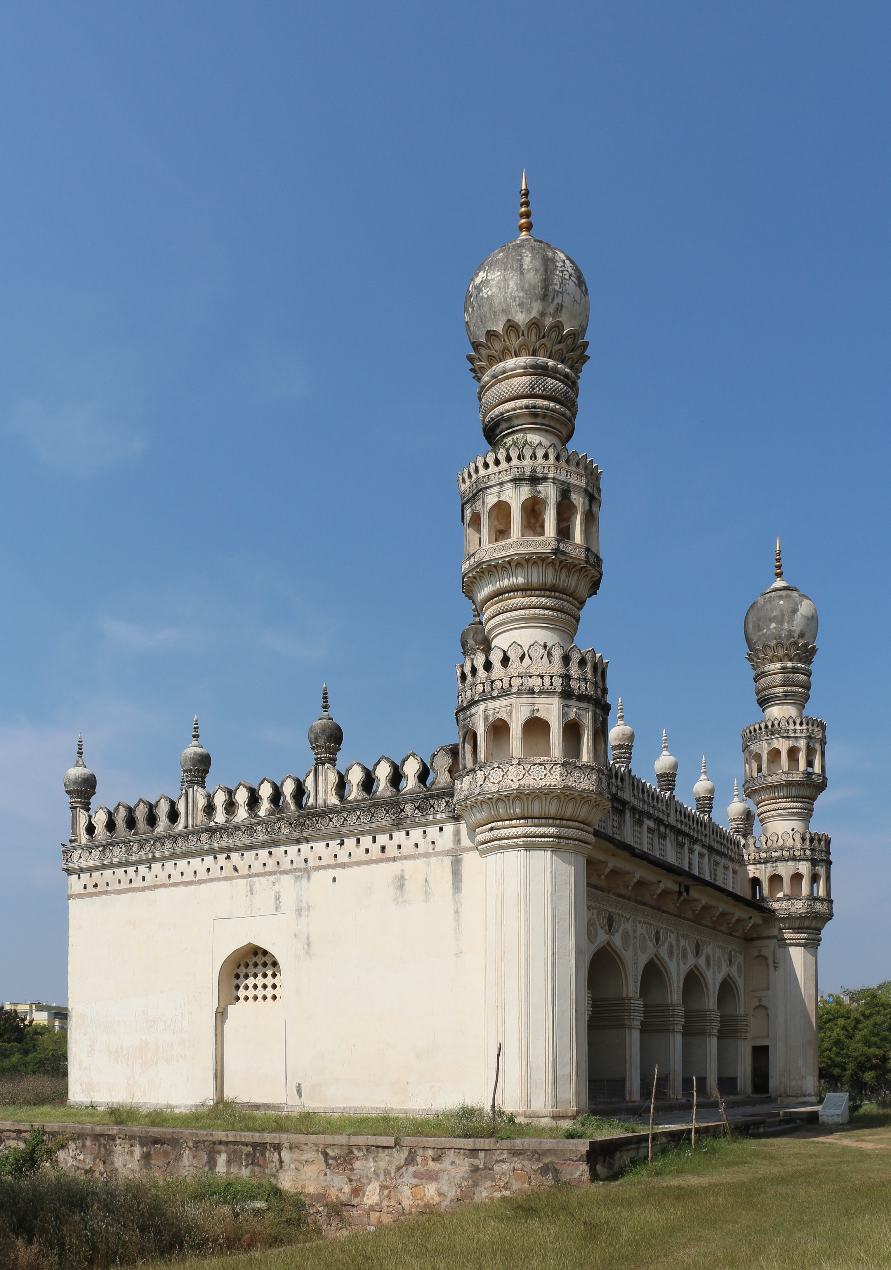 Hayat Bakshi Mosque 01