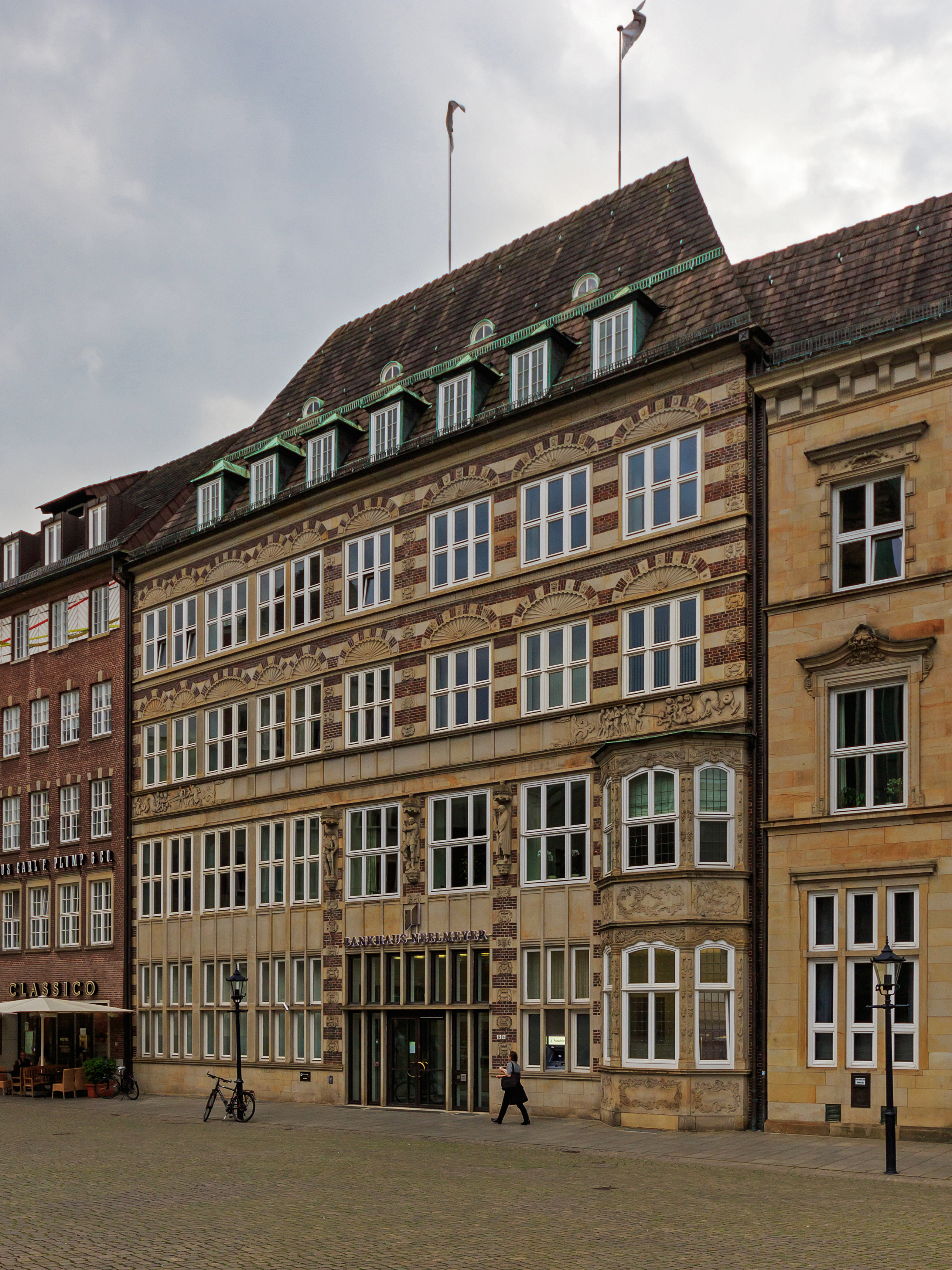 HB 2016-0607 photo21 Am Markt