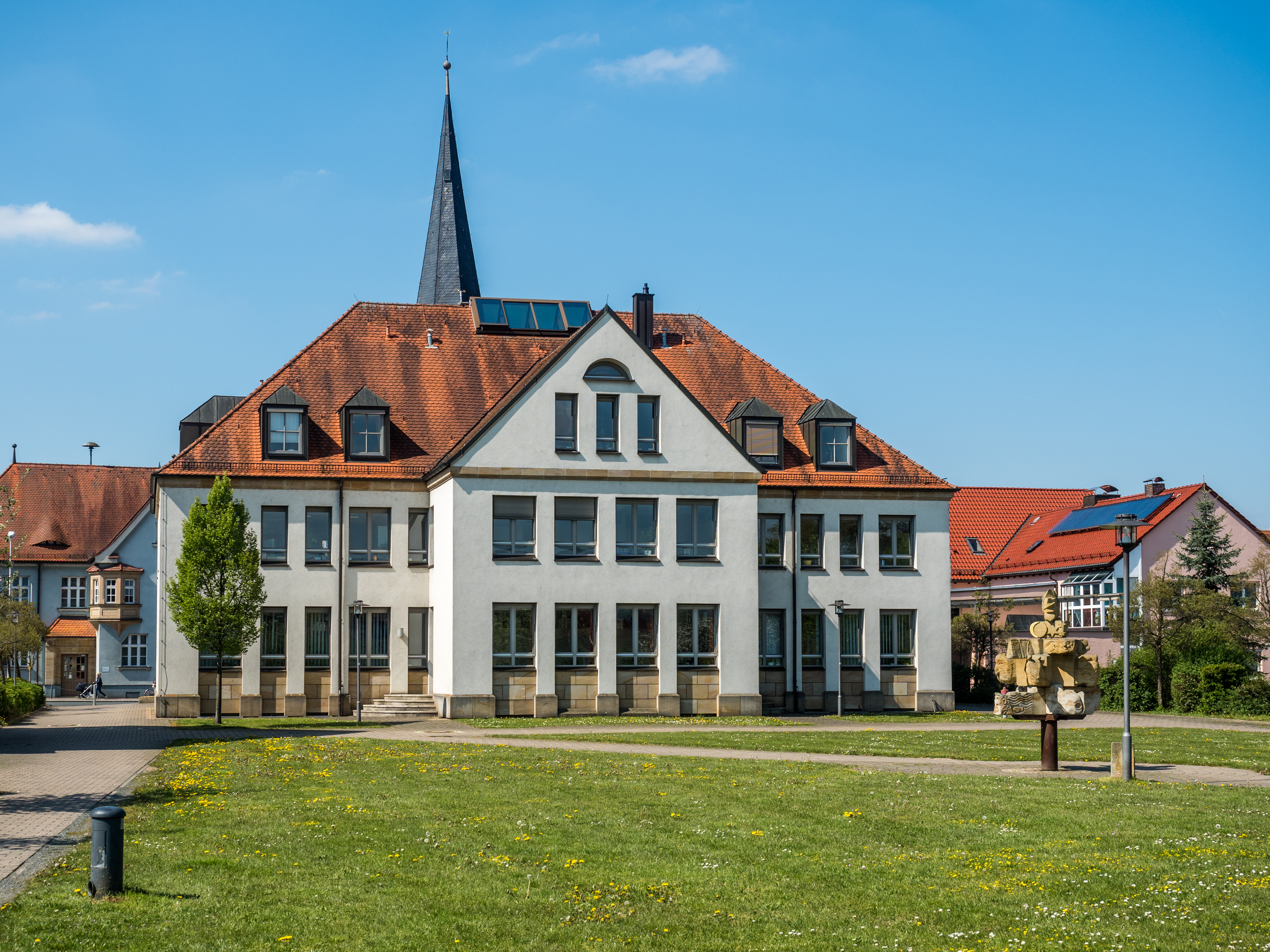 Hirschhaid-townhall- P5022885