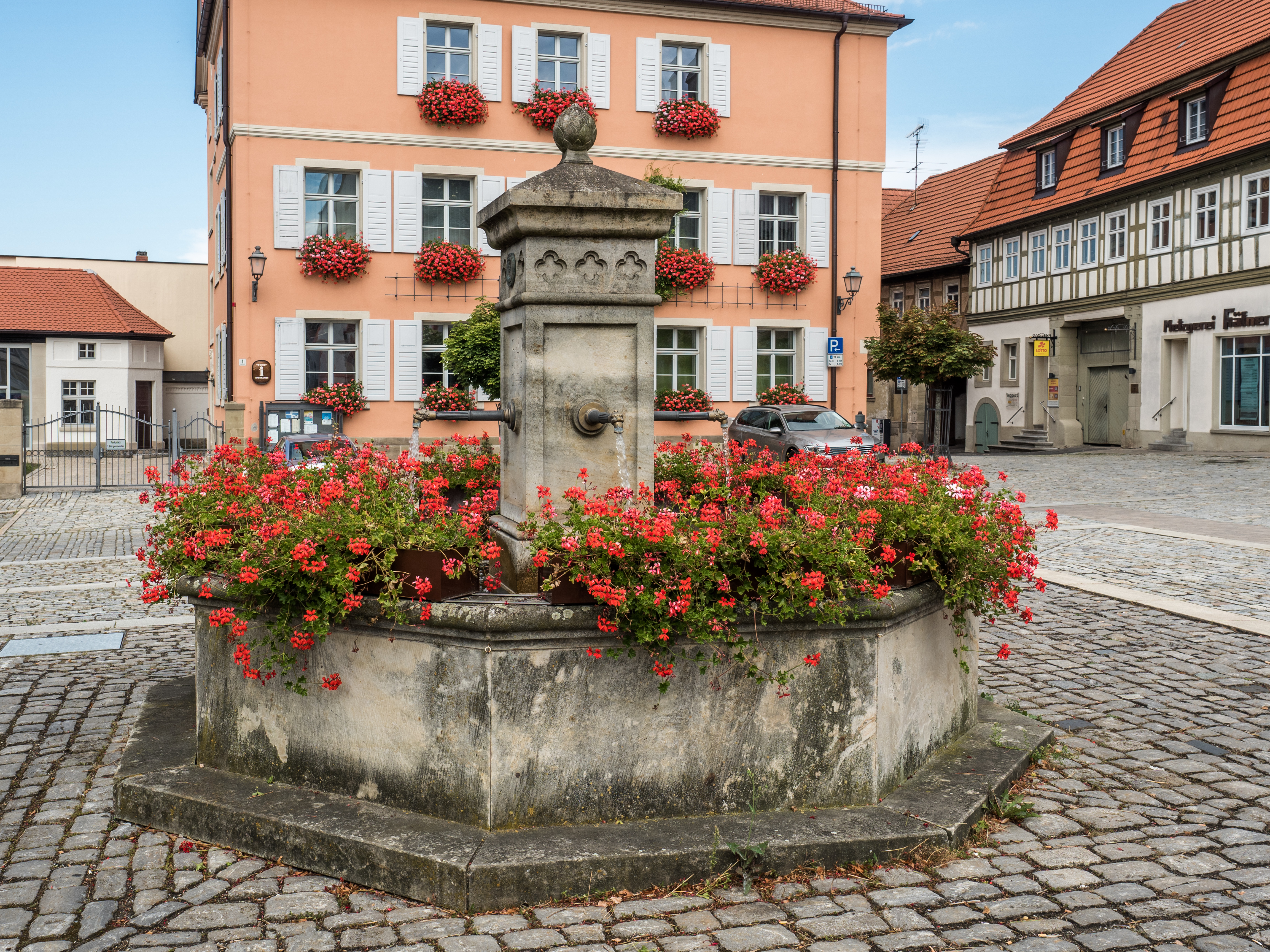 Hofheim-Fountain-8287638
