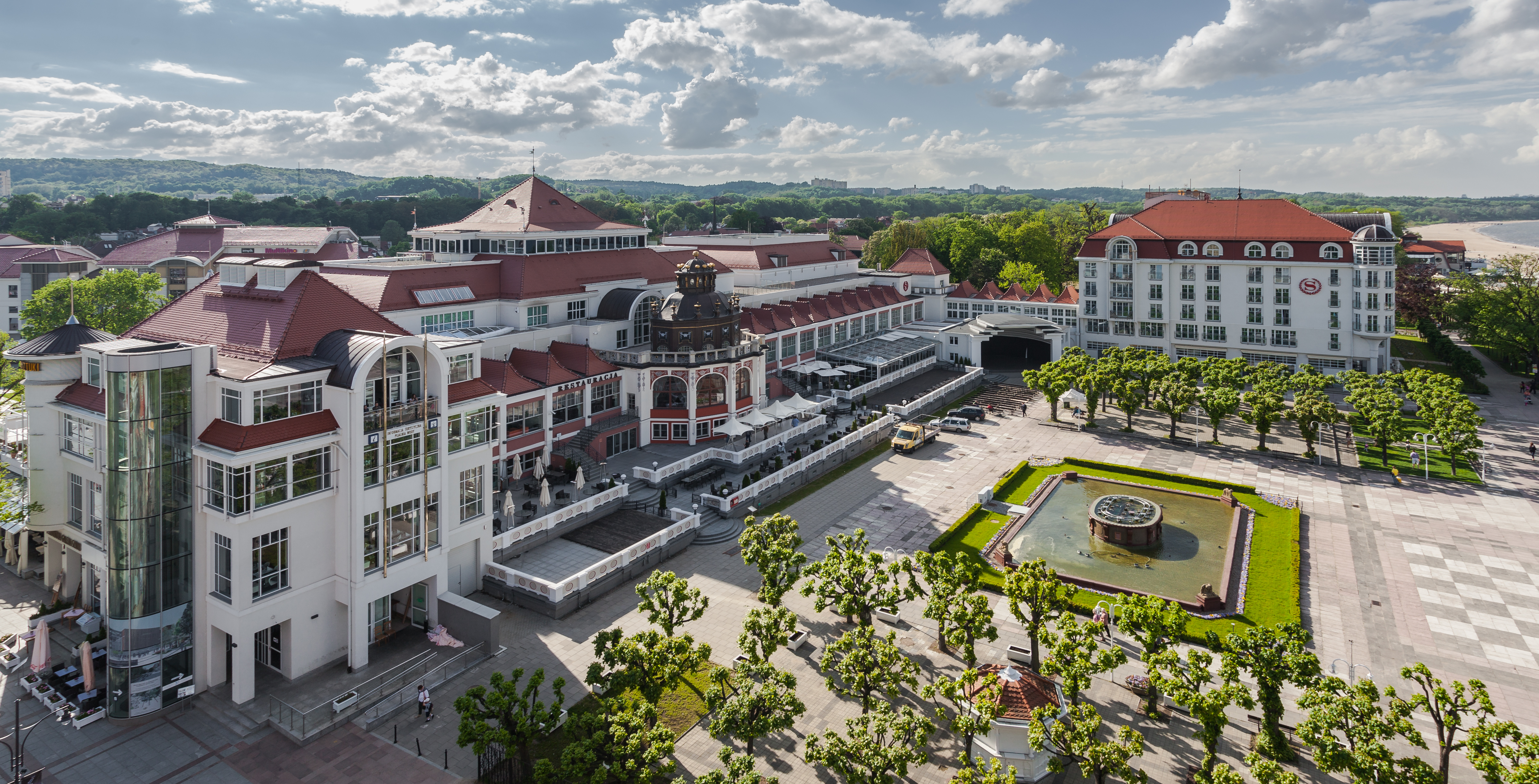 Hotel Sheraton, Plaza Zdrojowy, Sopot, Polonia, 2013-05-22, DD 04