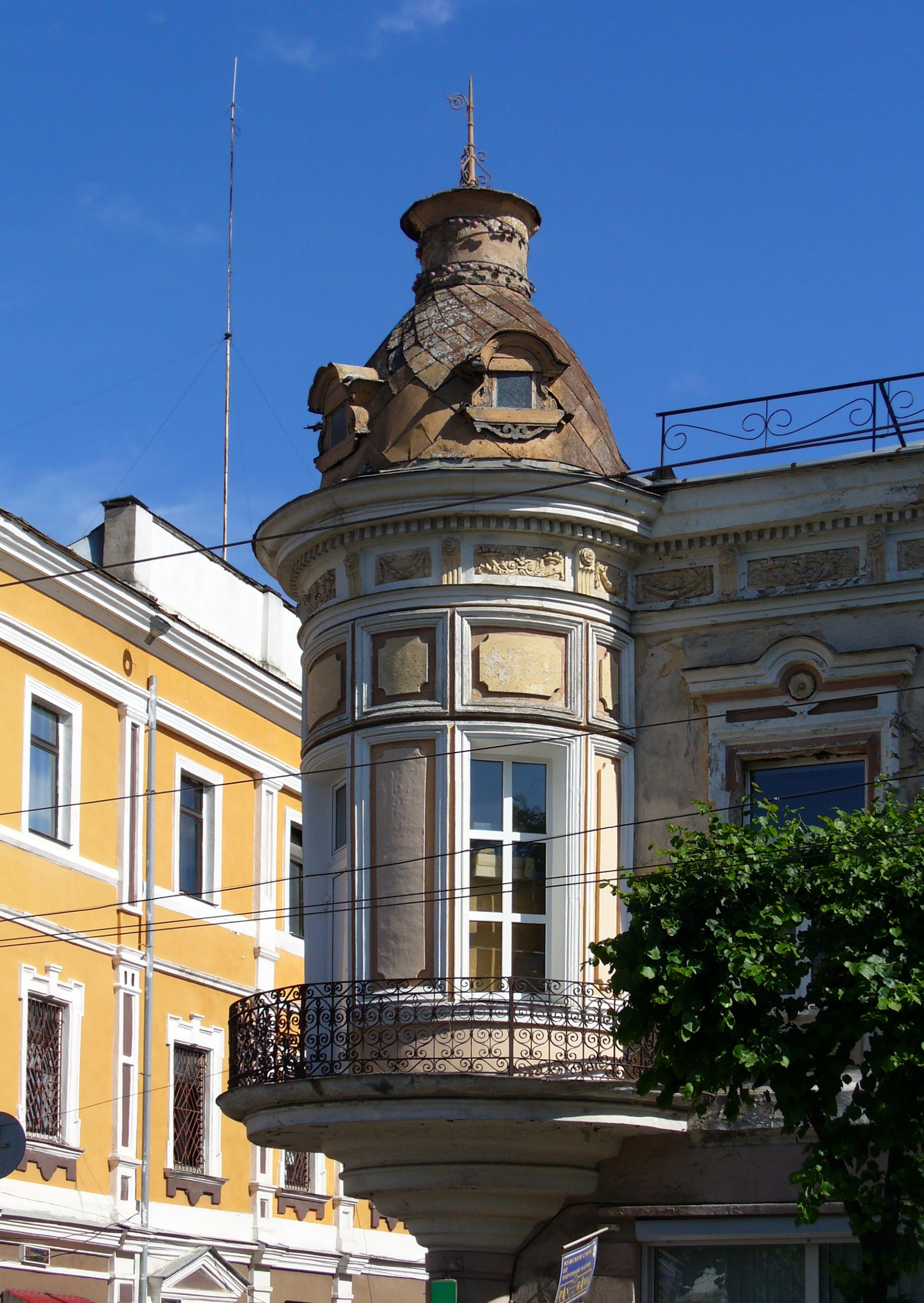 House turret Vinn 2006 G1