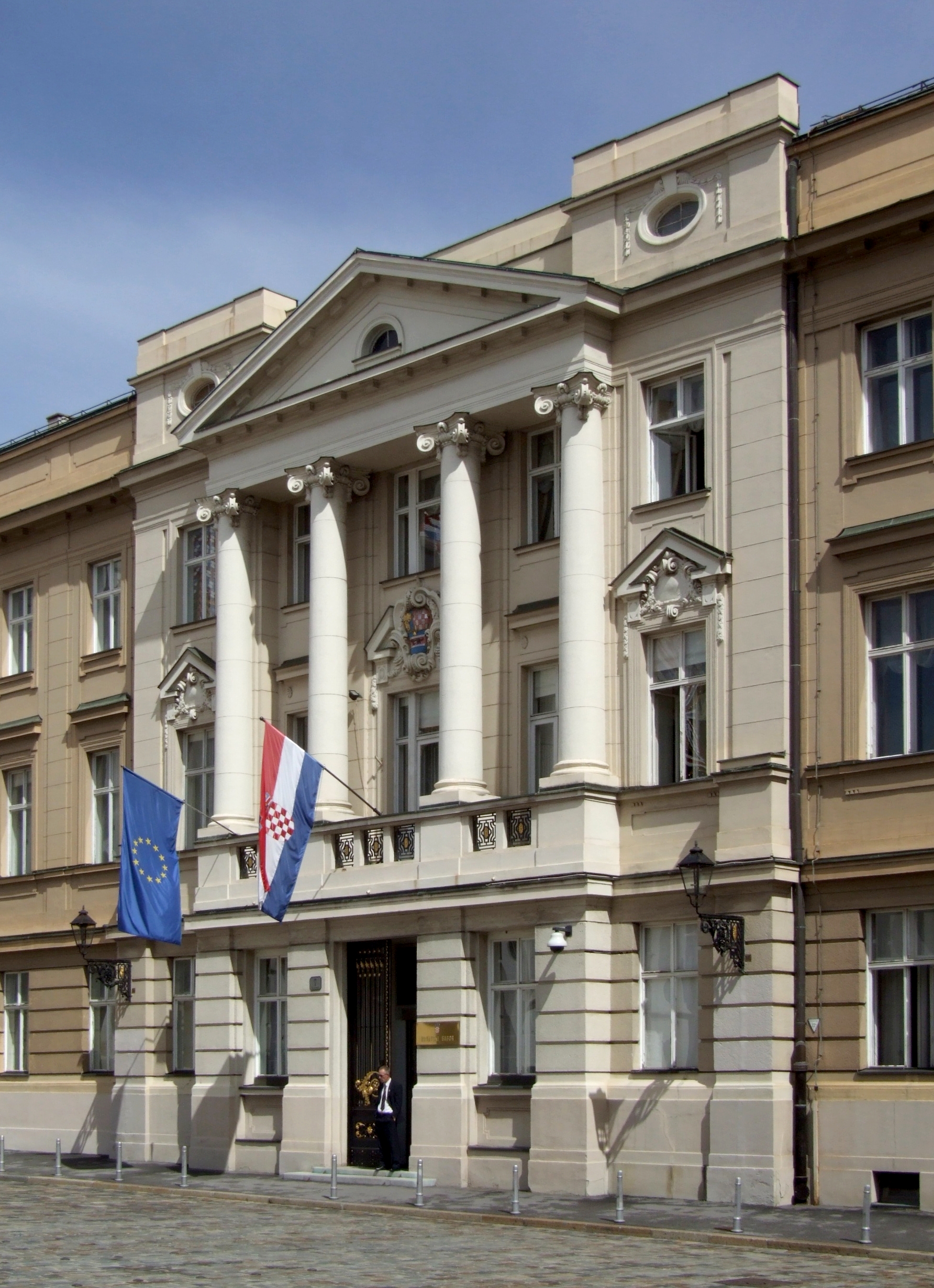 Hrvatski Sabor - main entrance