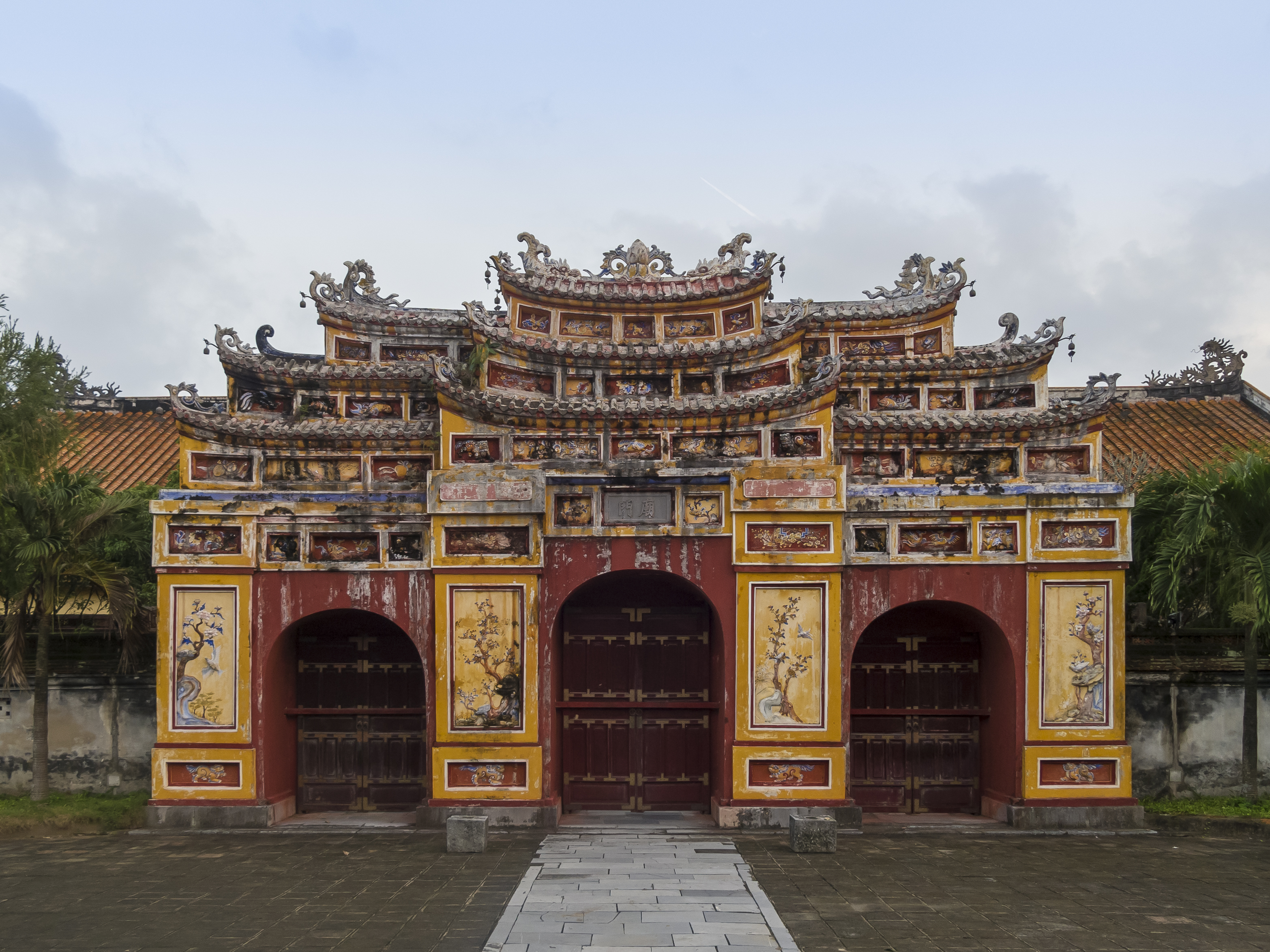 Hue Vietnam Citadel-of-Huế-04