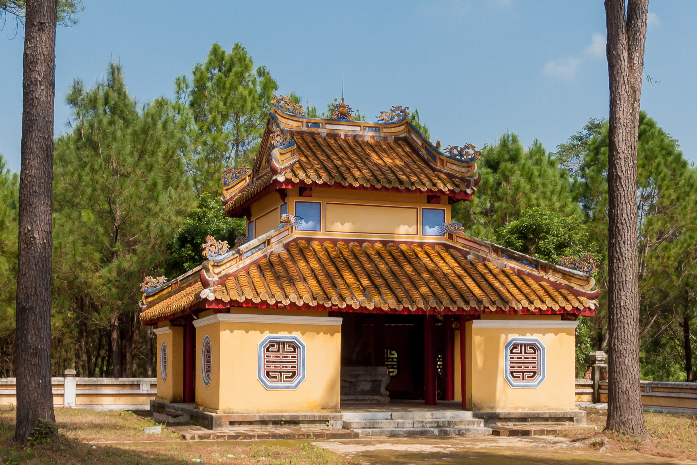 Hue Vietnam Tomb-of-Emperor-Gia-Long-04a