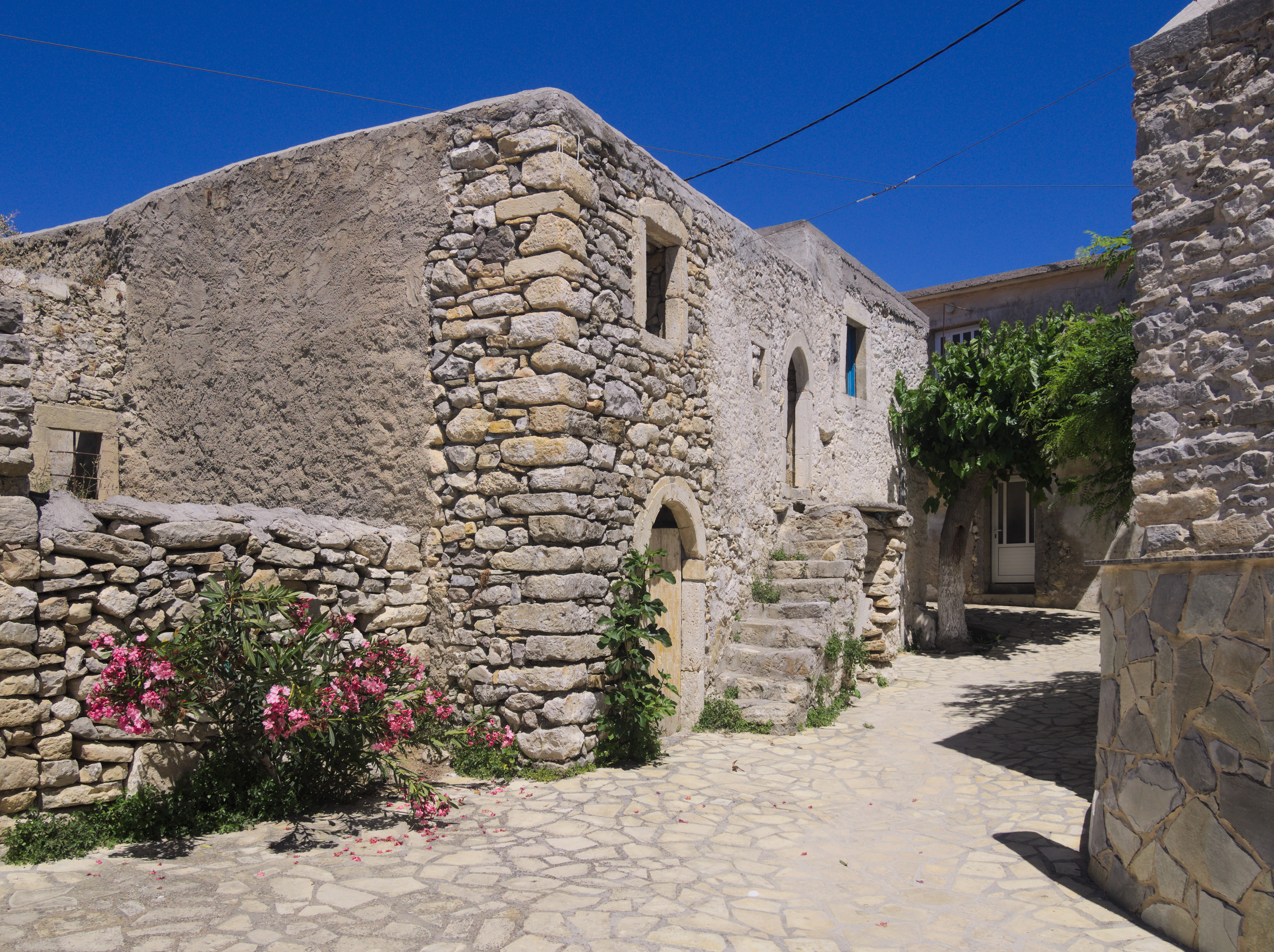 Χανδράς 0373 rt