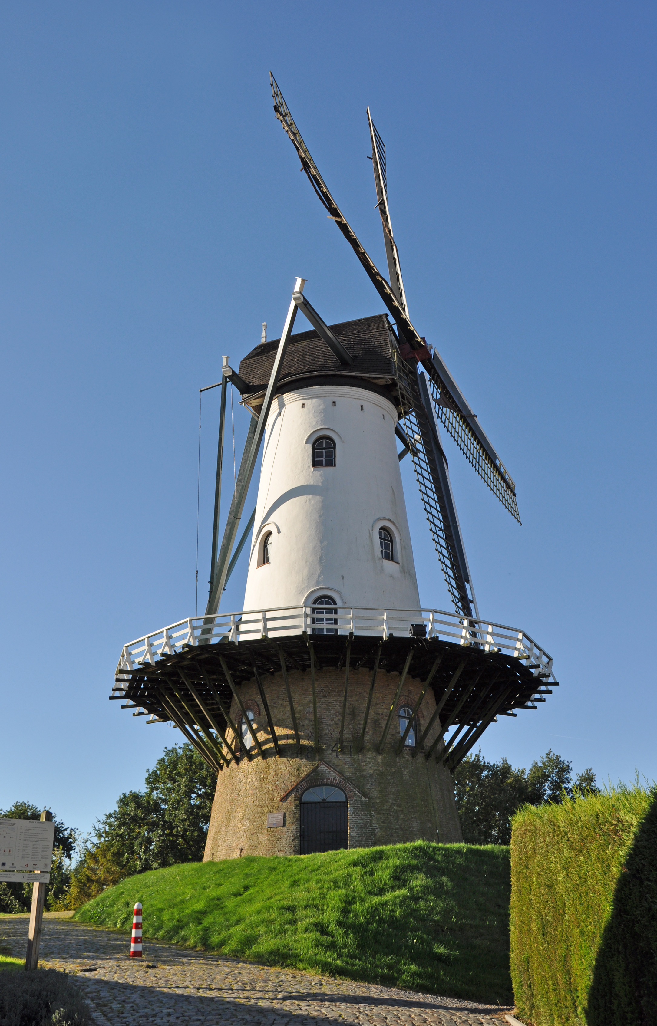 IJzendijke Molen R01