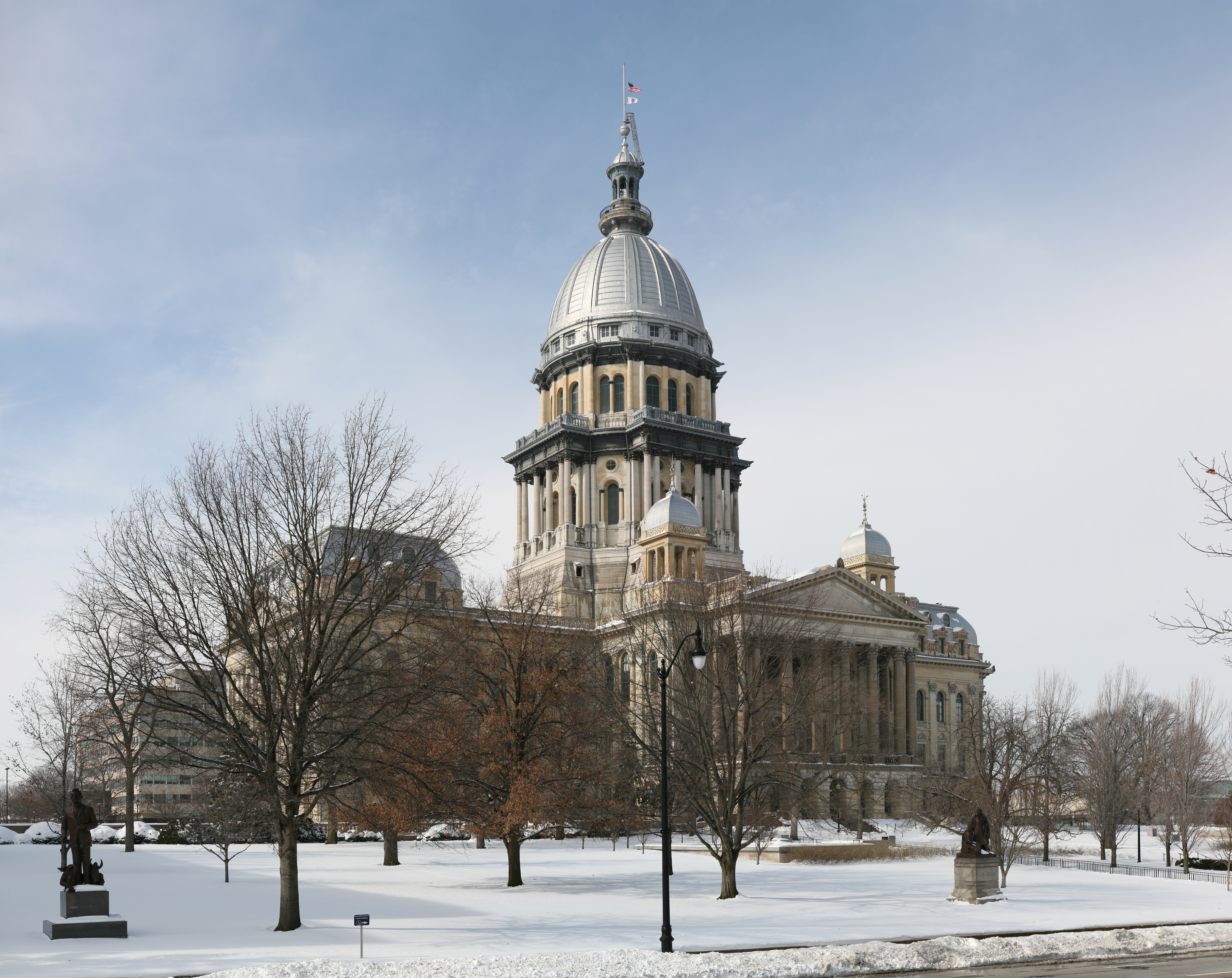 Illinois State Capitol pano