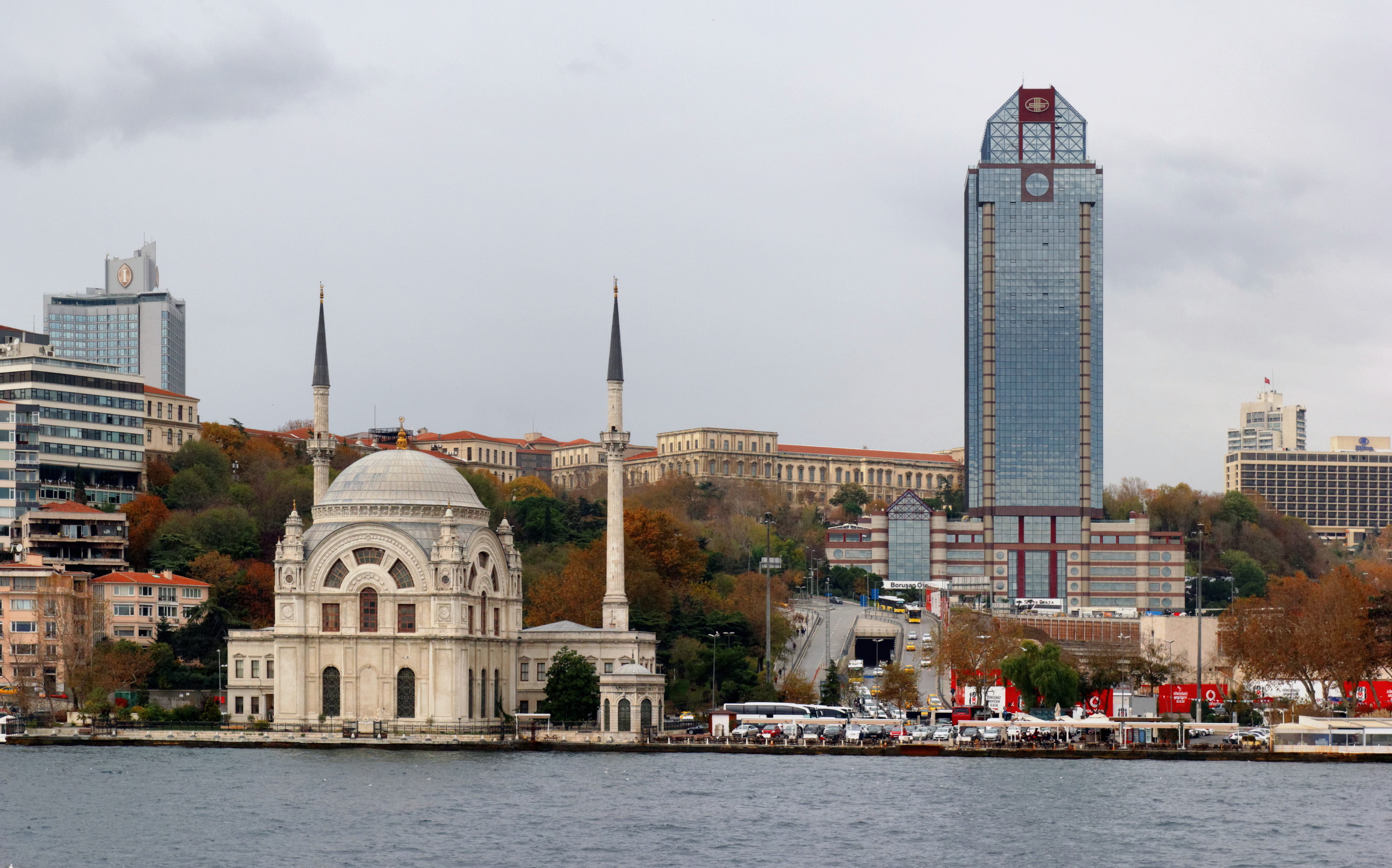 Istanbul Bosphorus Dolmabahçe Mosque IMG 7904 1920