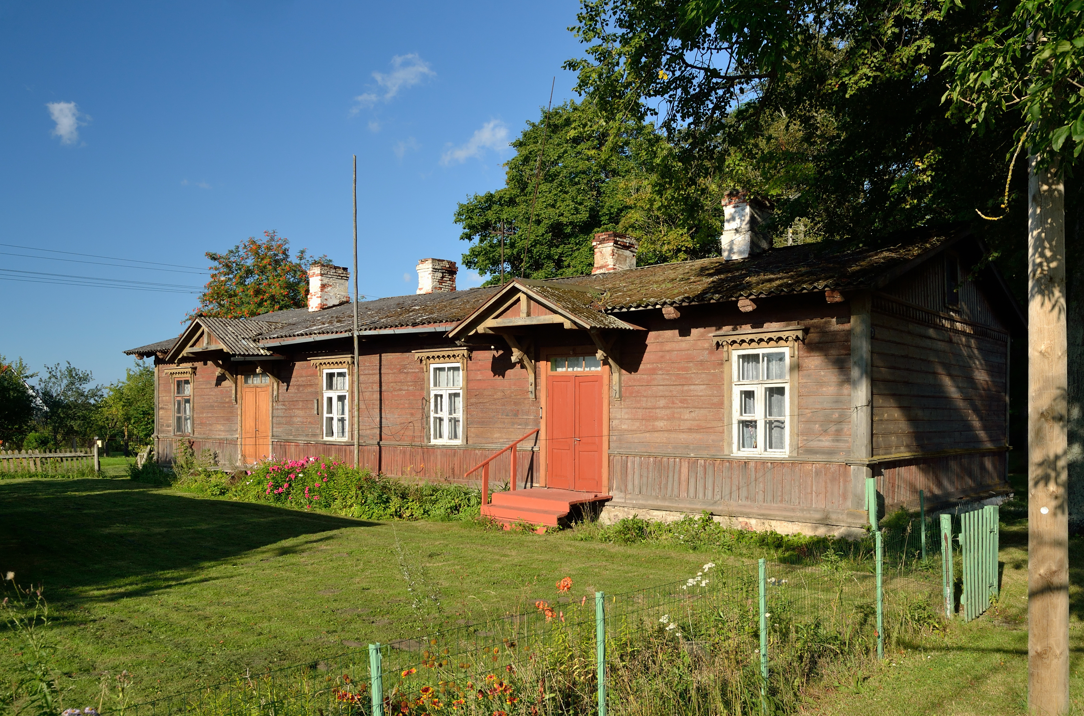 Kabala jaama elamu