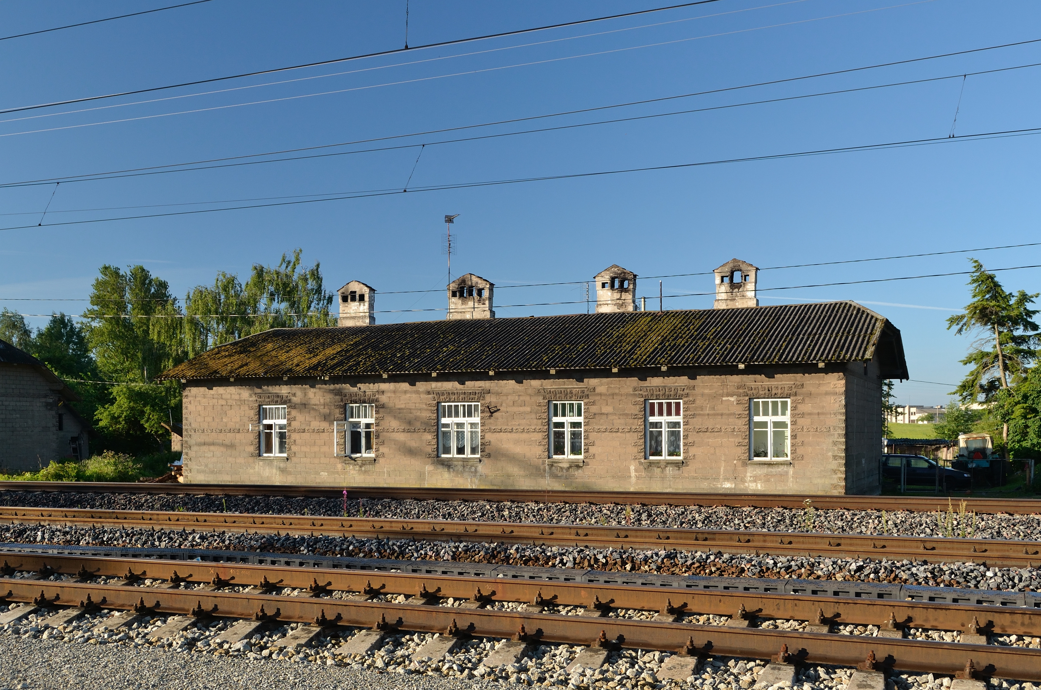 Kehra jaama kivielamu2