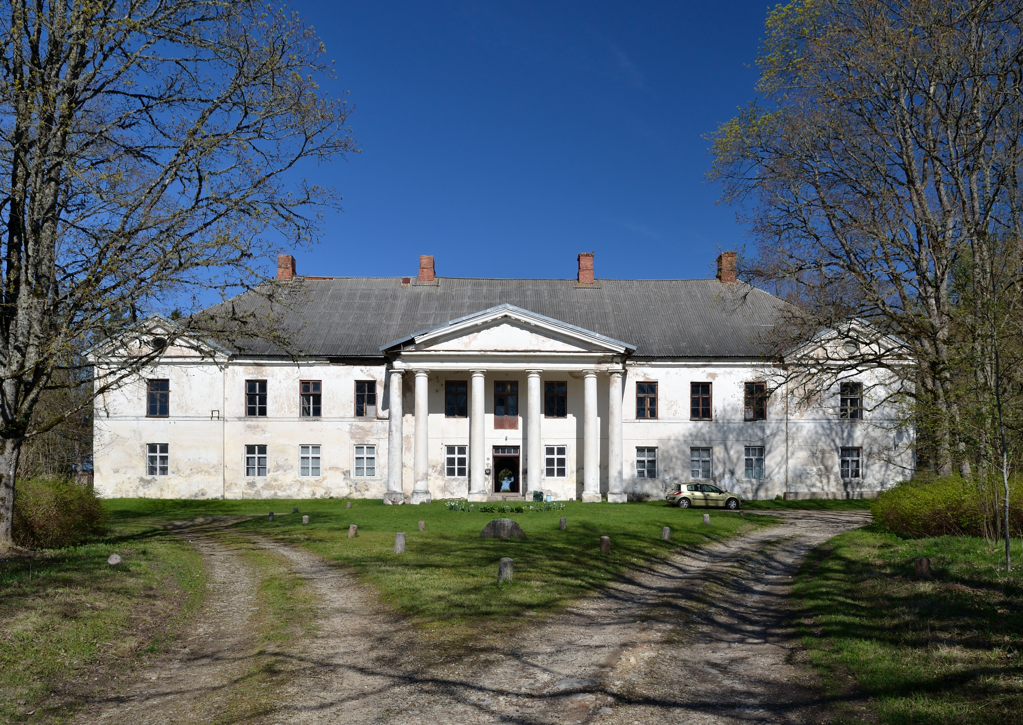 Kirna mõisa peahoone